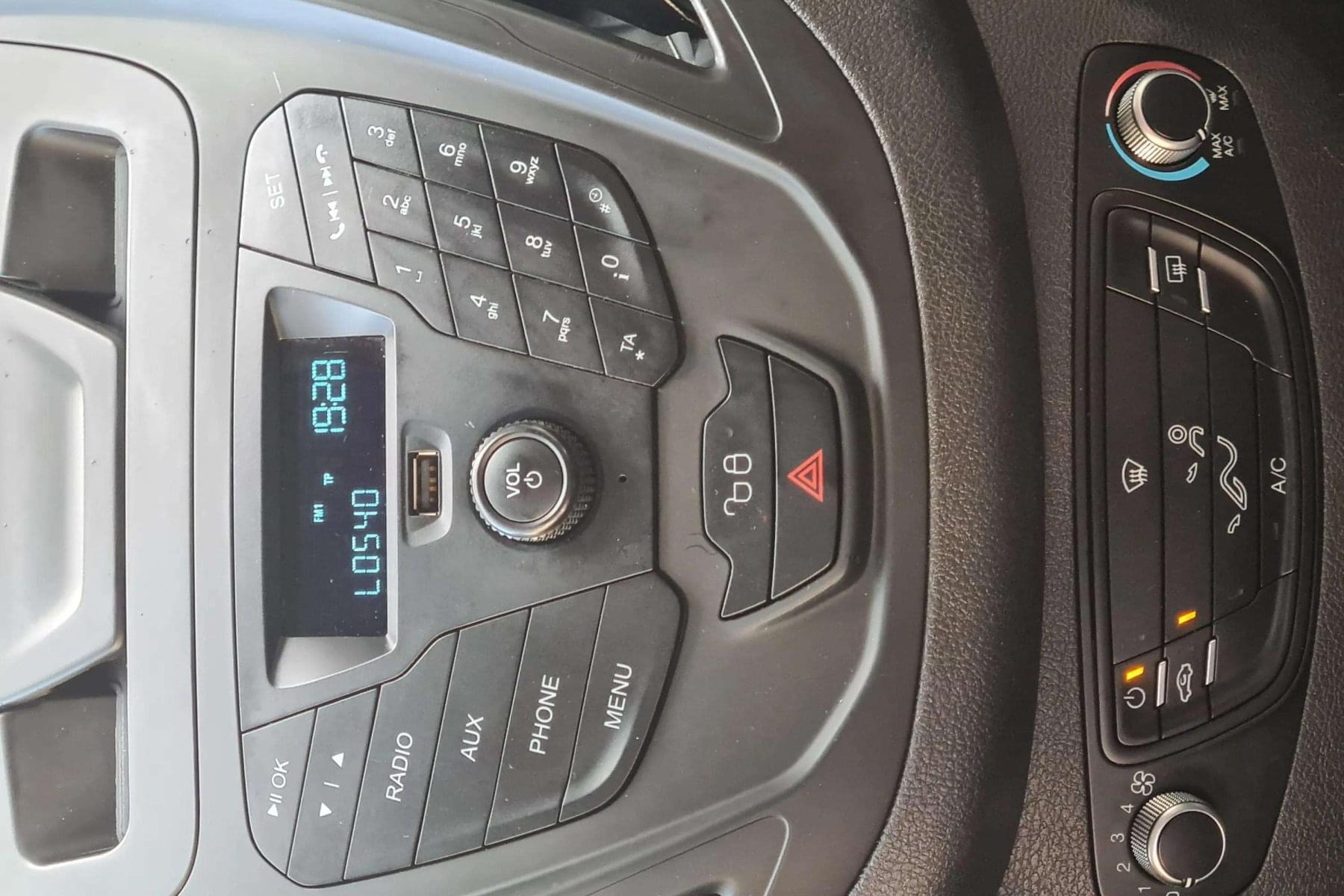 FORD TRANSIT CONNECT COURIER COMBI 1.5 TDCI 75cv. TREND 22