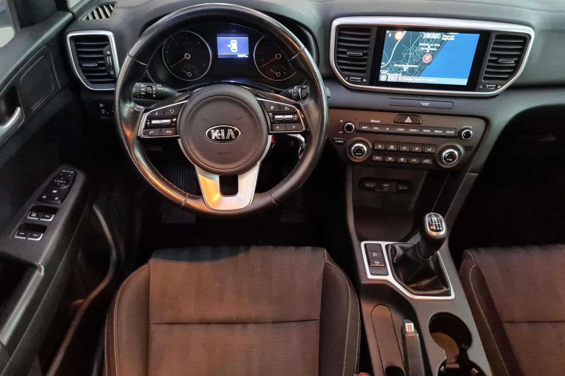 KIA SPORTAGE MHEV 1.6CRDI 48V 136cv. 4x2 14