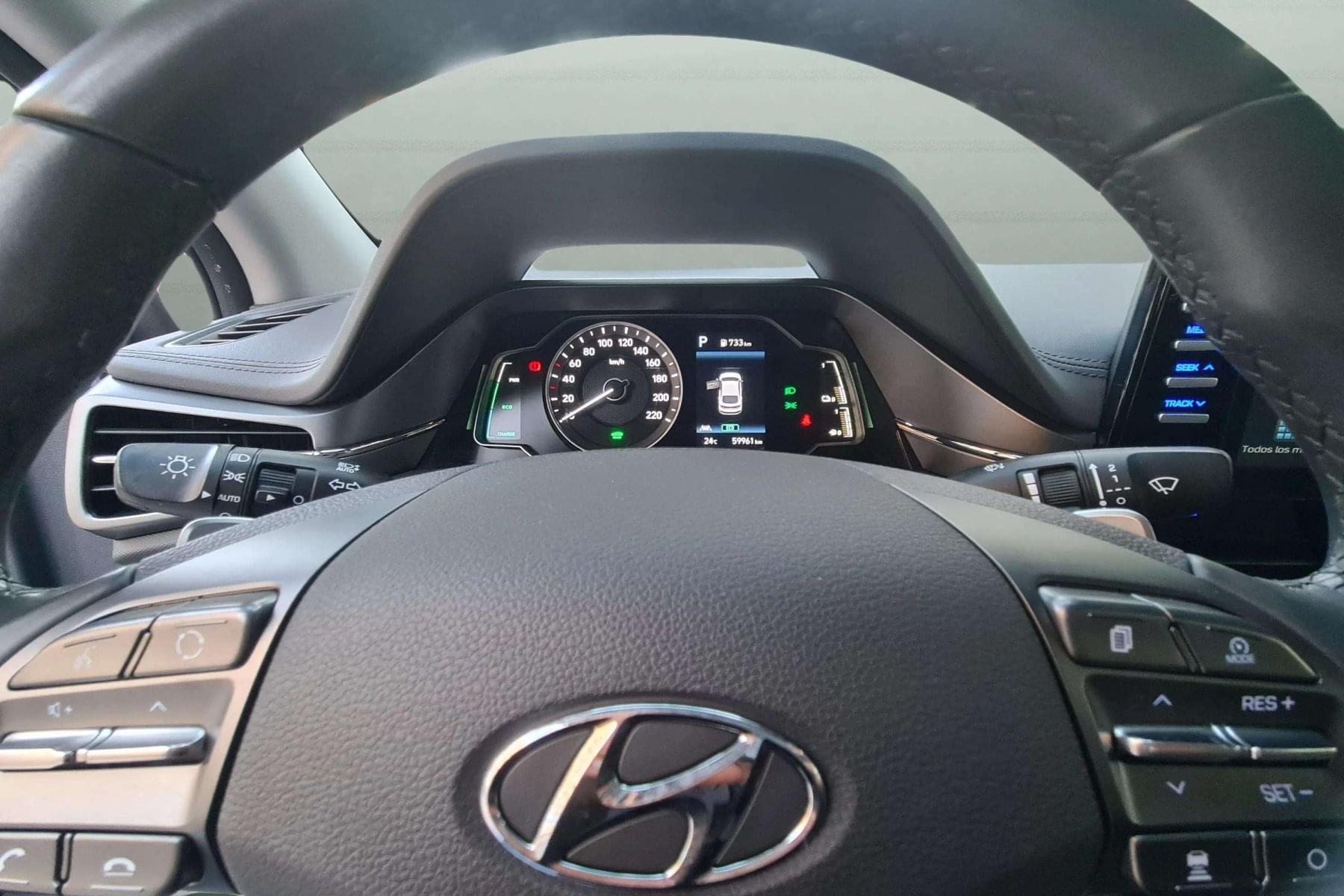 HYUNDAI IONIQ 1.6 GDI HEV KLASS LE 10 