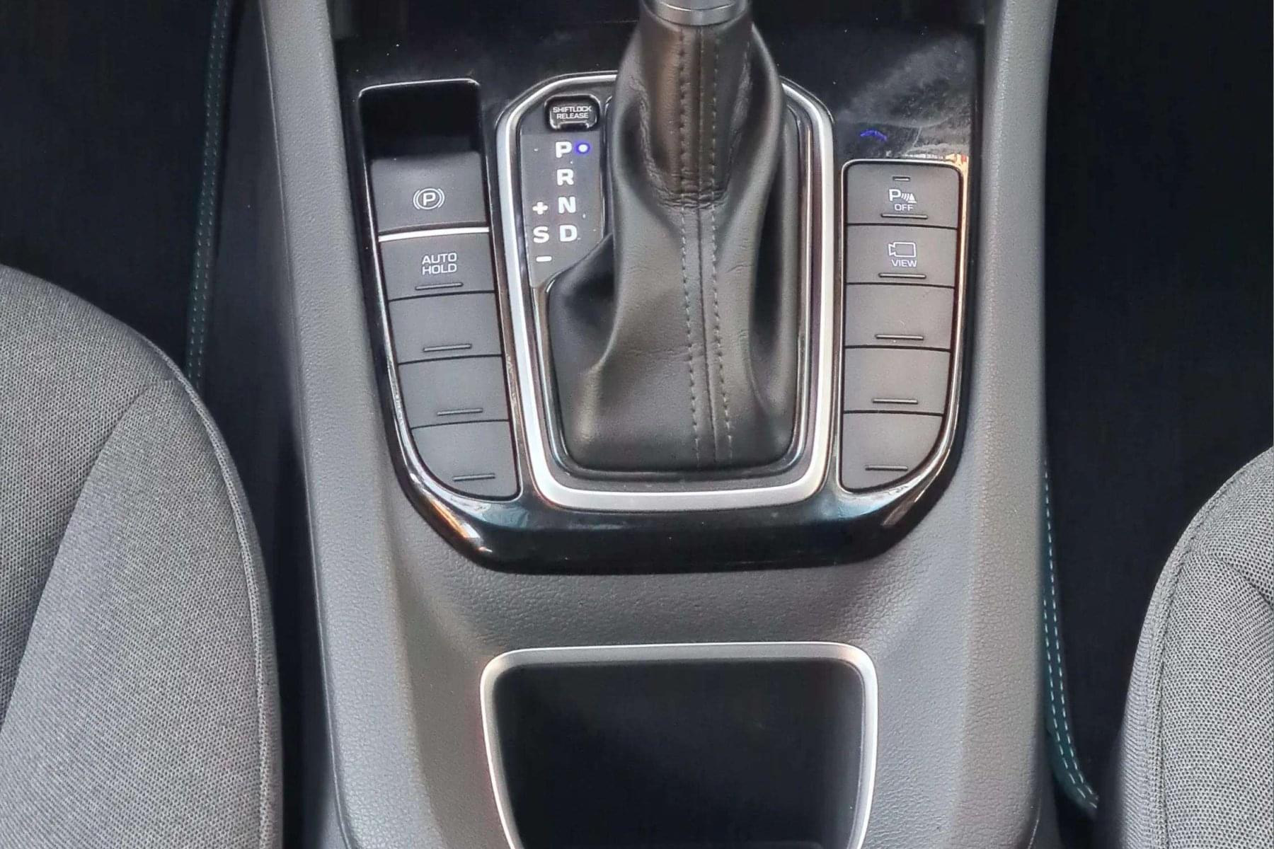 HYUNDAI IONIQ 1.6 GDI HEV KLASS LE 21 