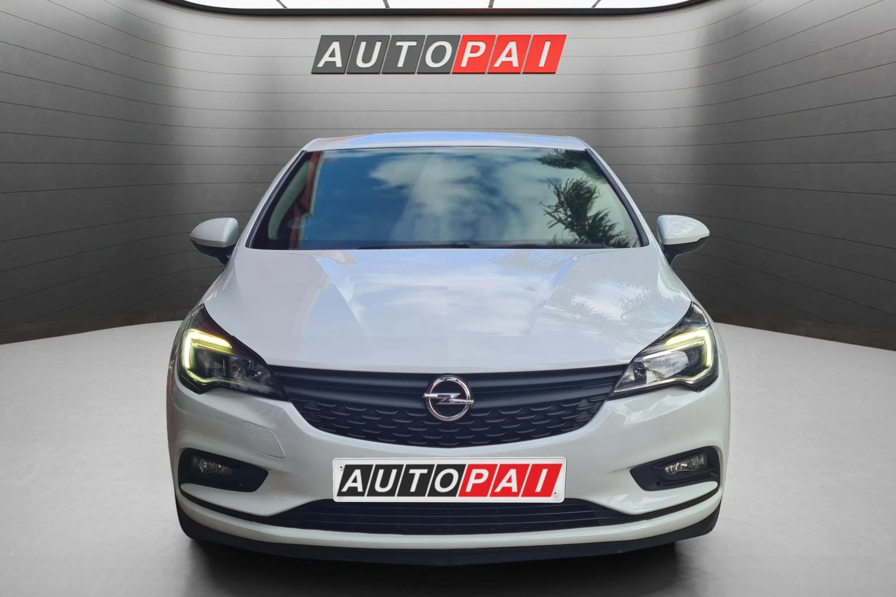 OPEL ASTRA 1.6 CDTI 110cv. BUSINESS 2 