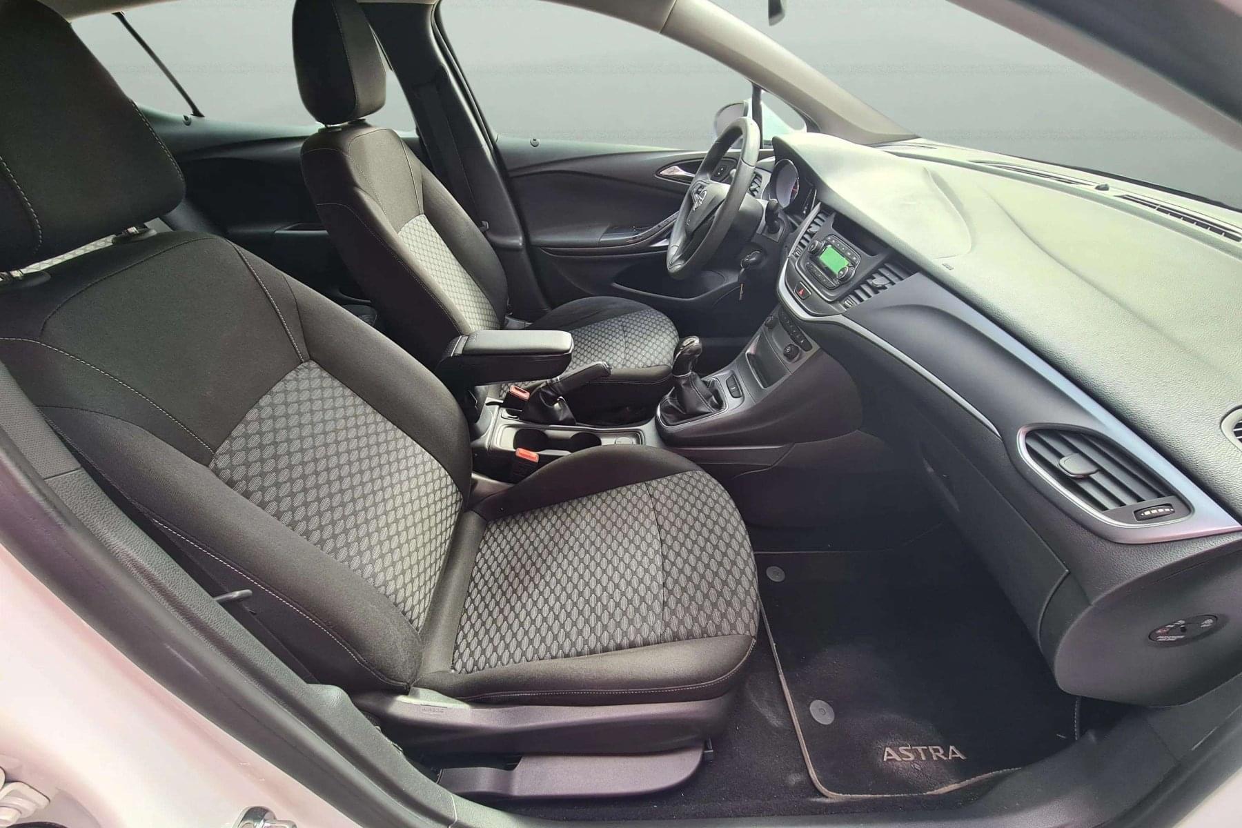 OPEL ASTRA 1.6 CDTI 110cv. BUSINESS 18 