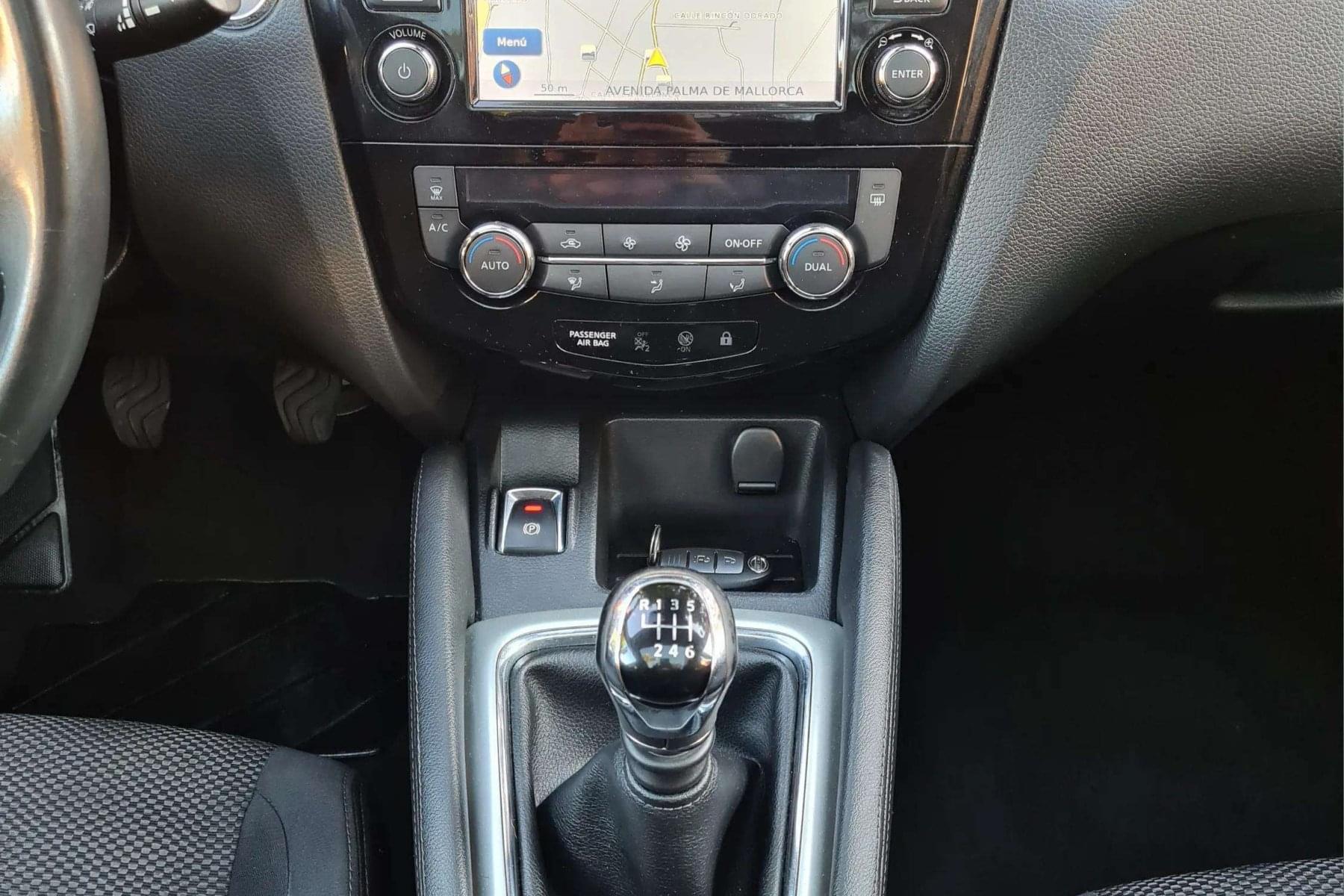 NISSAN QASHQAI 1.2 115cv. N-CONECTA 4X2 16 