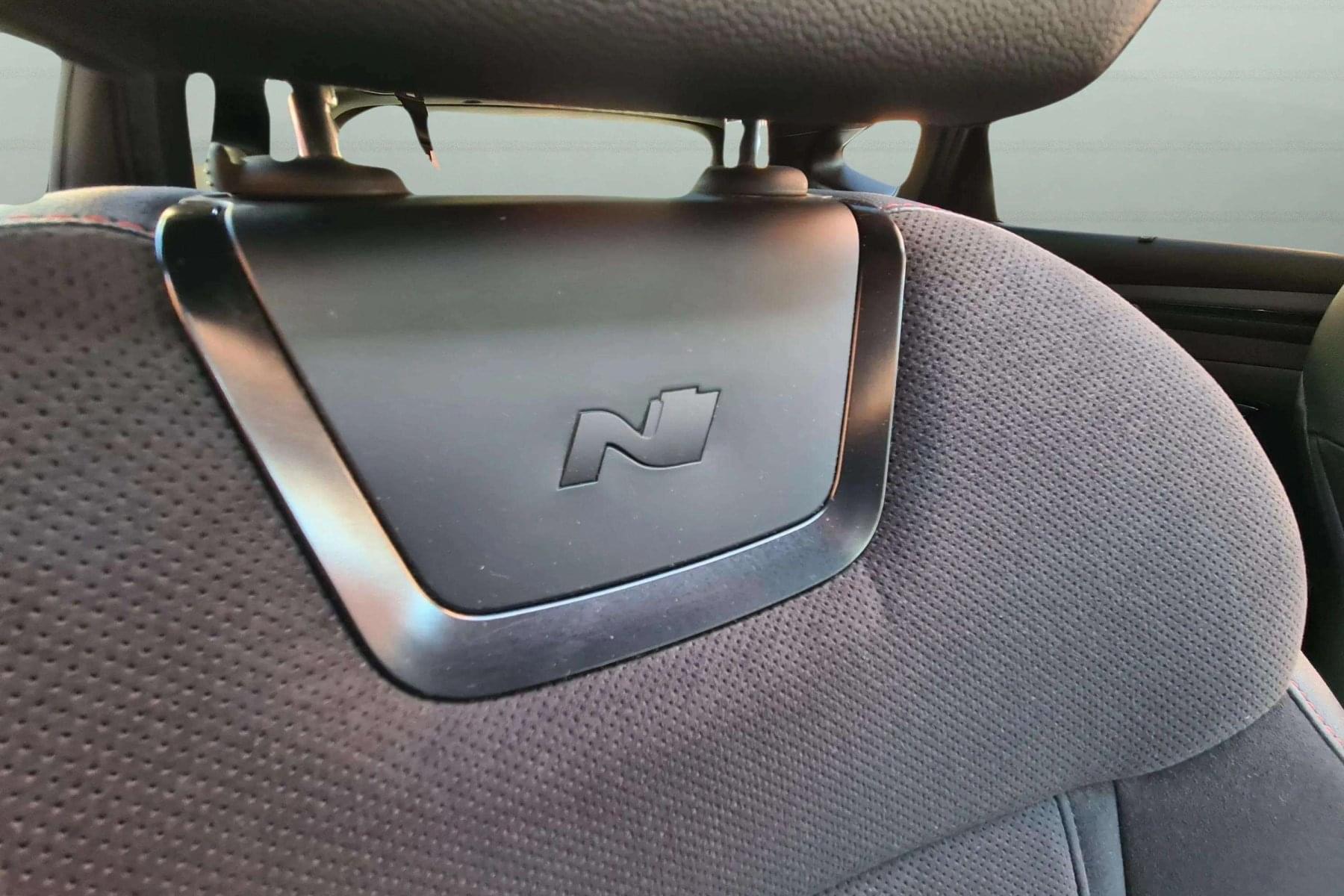 HYUNDAI TUCSON 1.6 TGI 230cv. HEV N-LINE SKY AT. 39