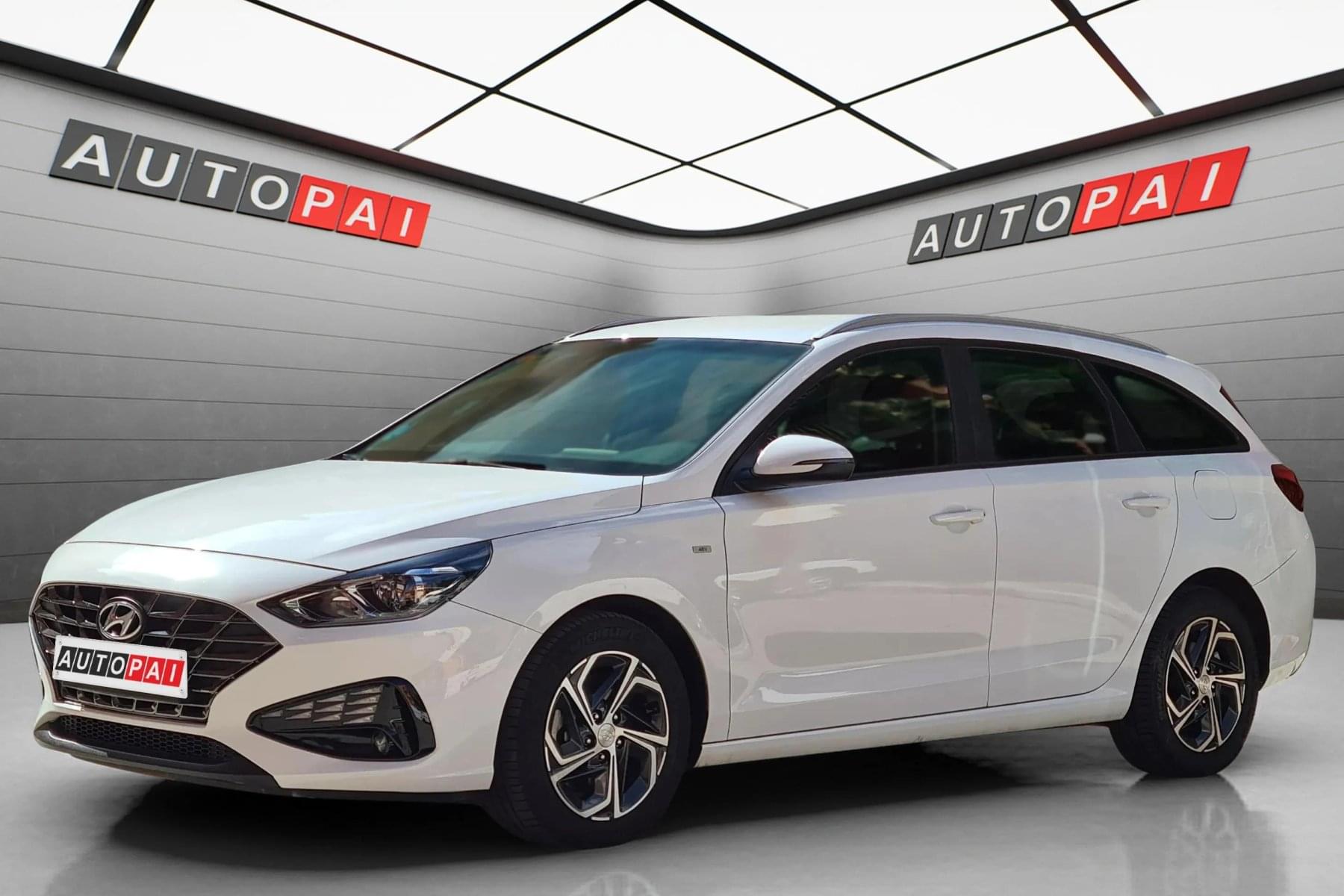 HYUNDAI I30 CW 1.0 TGDI 120cv. 48V HÍBRIDO 1