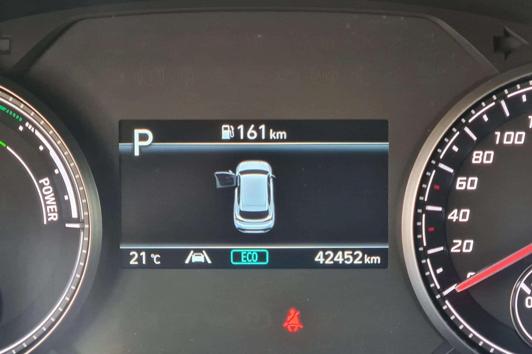 HYUNDAI SANTA FE 1.6 TGDI MHEV 230cv. 10