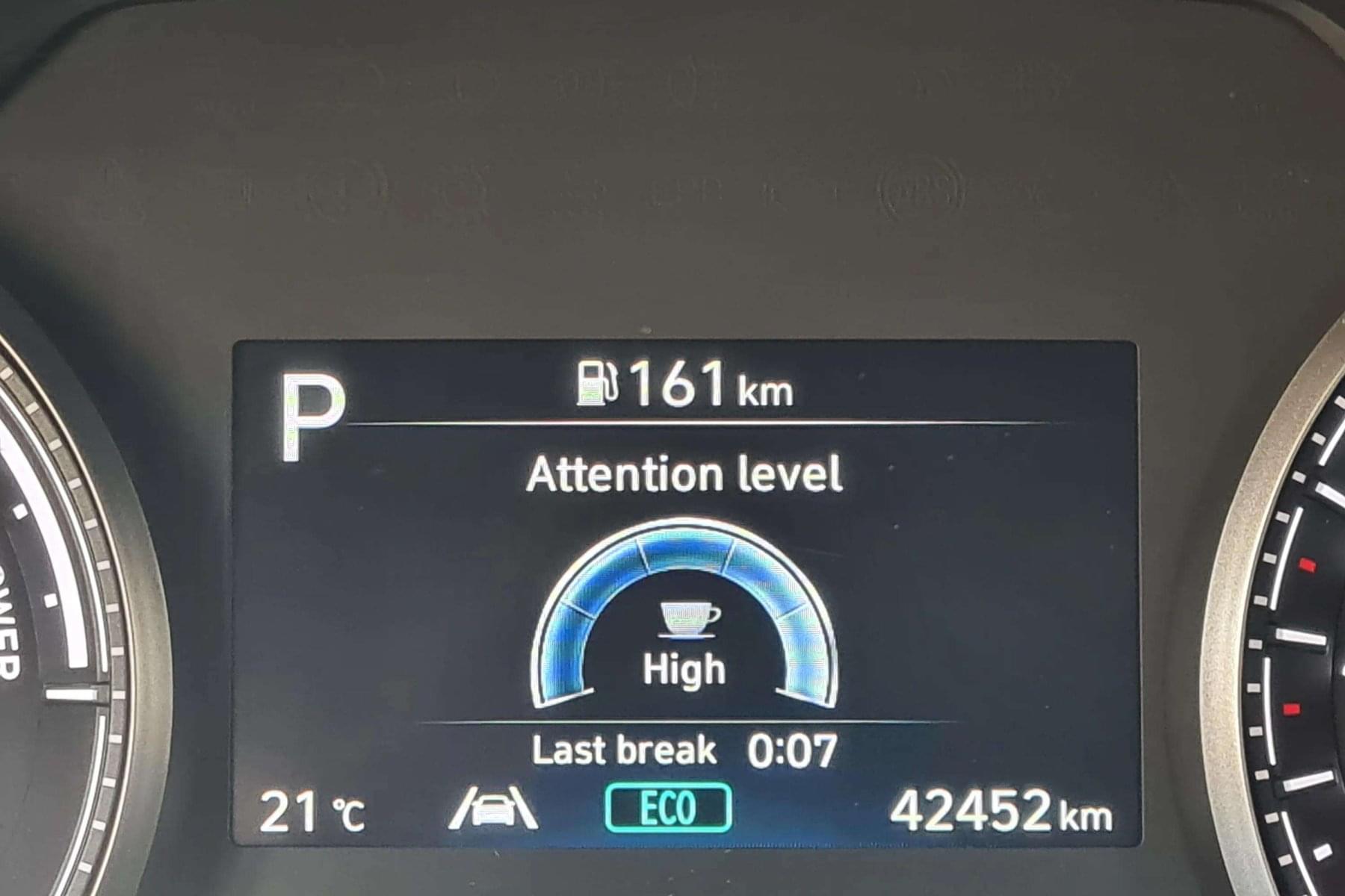 HYUNDAI SANTA FE 1.6 TGDI MHEV 230cv. 26