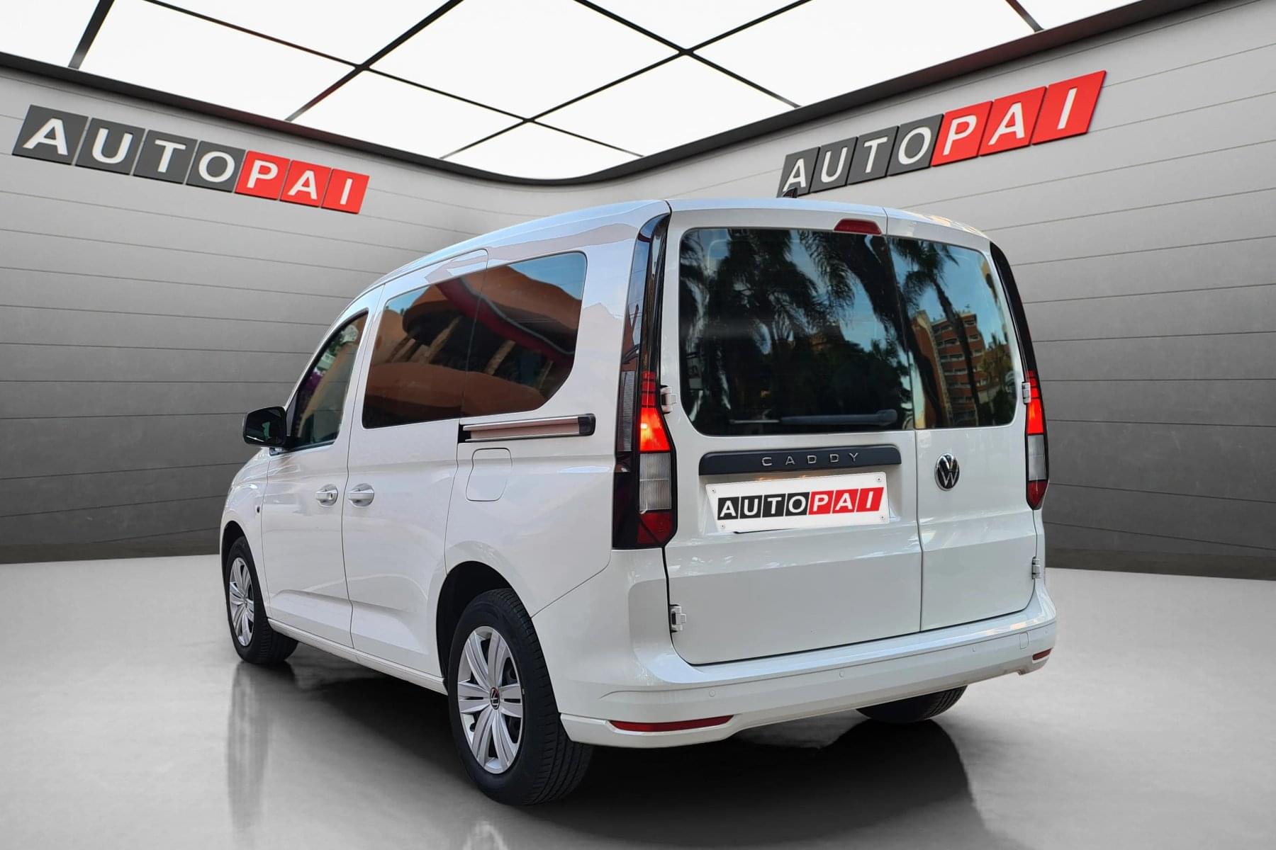 VOLKSWAGEN CADDY COMBI MAXI 2.0 TDI 102cv. 10 