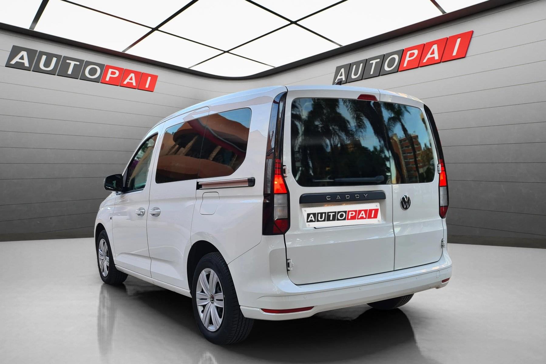 VOLKSWAGEN CADDY COMBI MAXI 2.0 TDI 102cv. 11 