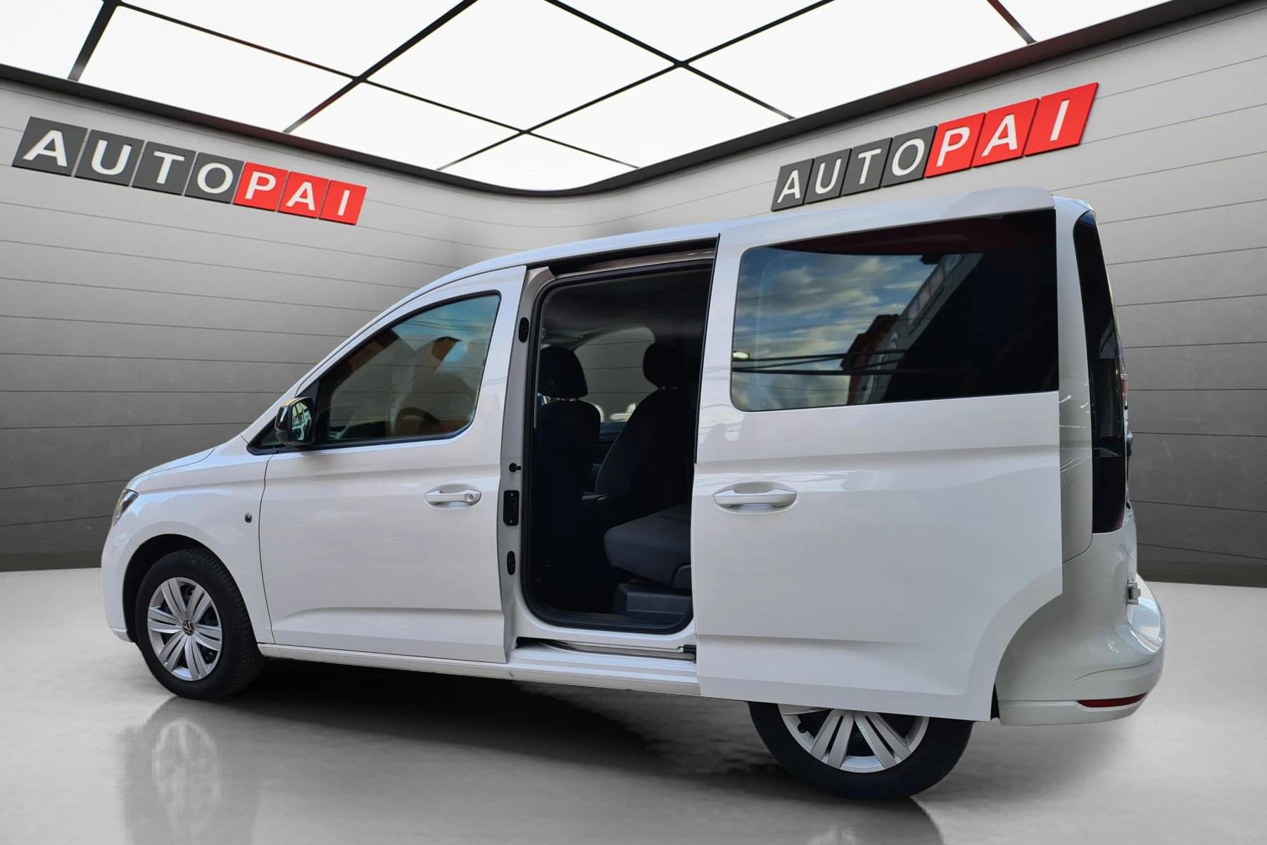 VOLKSWAGEN CADDY COMBI MAXI 2.0 TDI 102cv. 17 