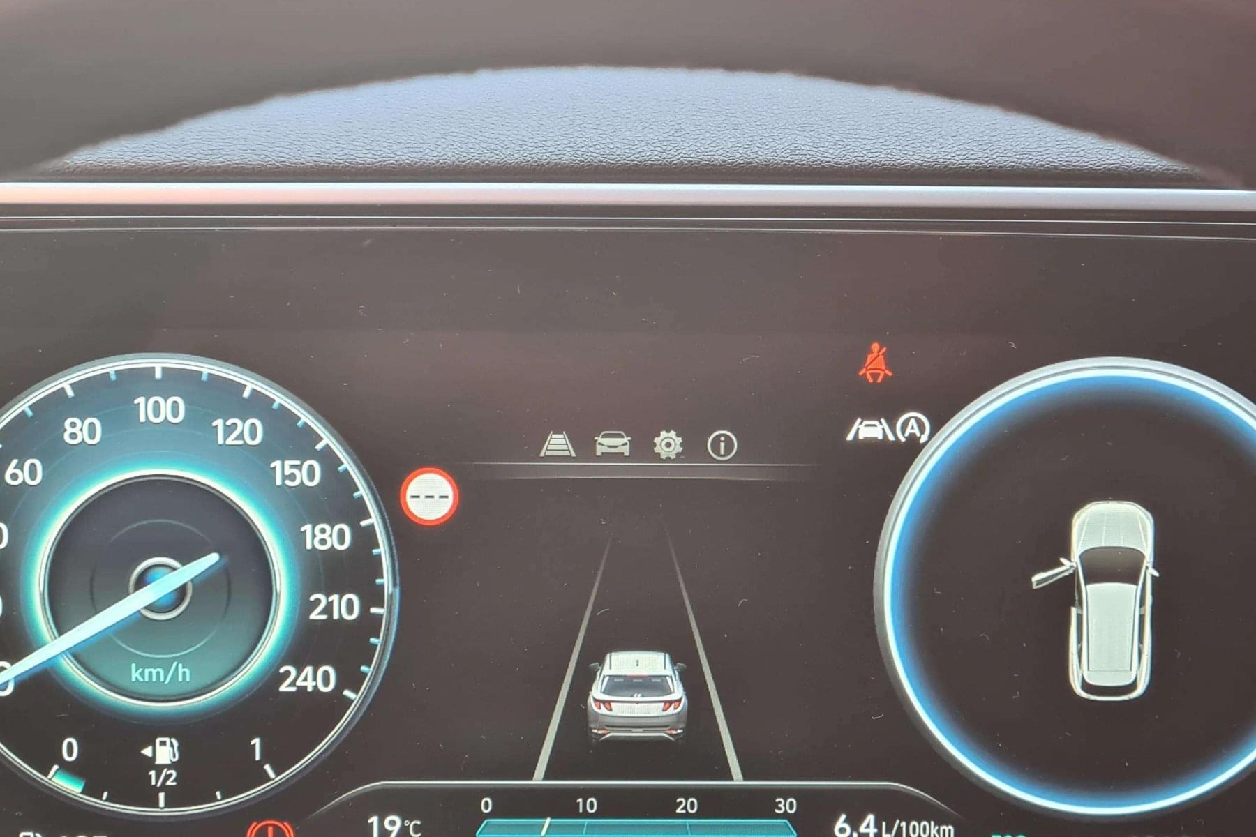 HYUNDAI TUCSON 1.6CRDI 115cv. 11