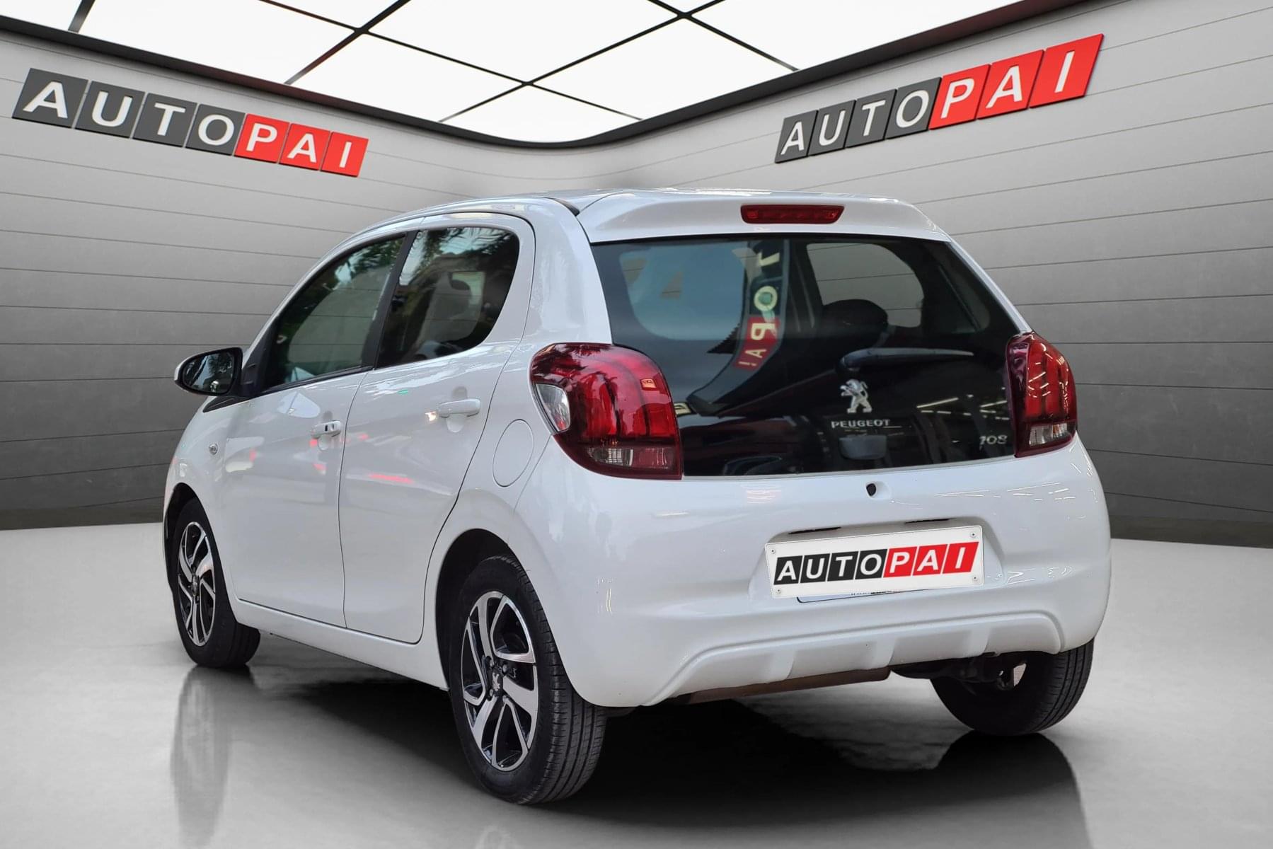 PEUGEOT 108 1.2i 82cv. ALLURE 5 