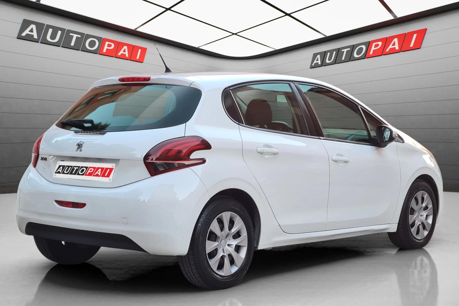 PEUGEOT 208 1.6BHDI 75 4 