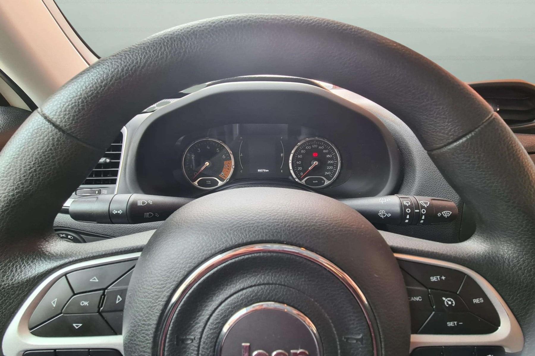 JEEP RENEGADE 1.0i 120cv. LIMITED 4X2 8 