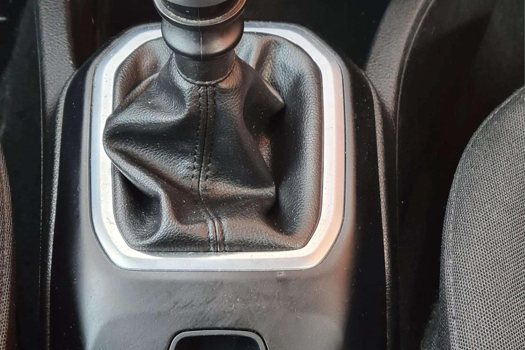 JEEP RENEGADE 1.0i 120cv. LIMITED 4X2 15 