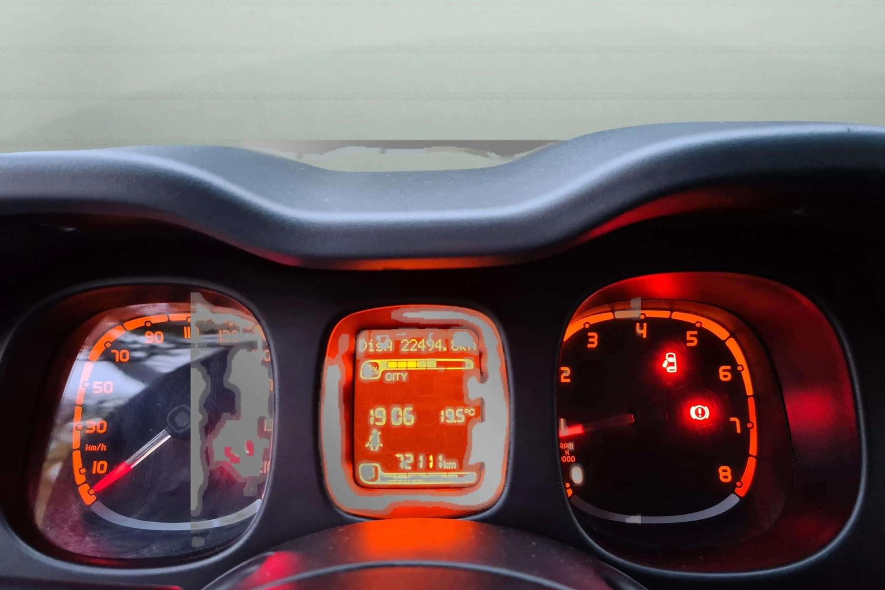 FIAT PANDA 1.0 HYBRID 70cv. CITY LIFE 9