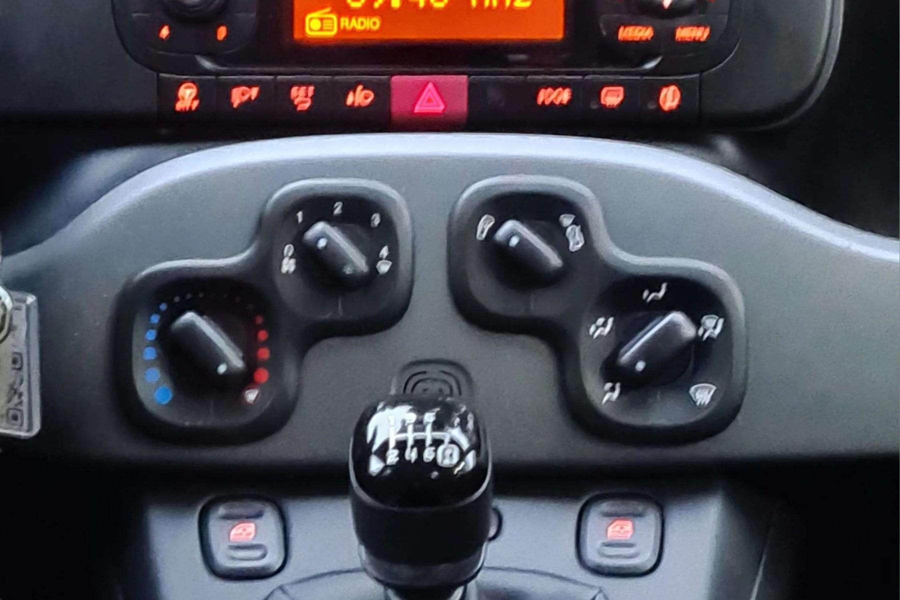 FIAT PANDA 1.0 HYBRID 70cv. CITY LIFE 16