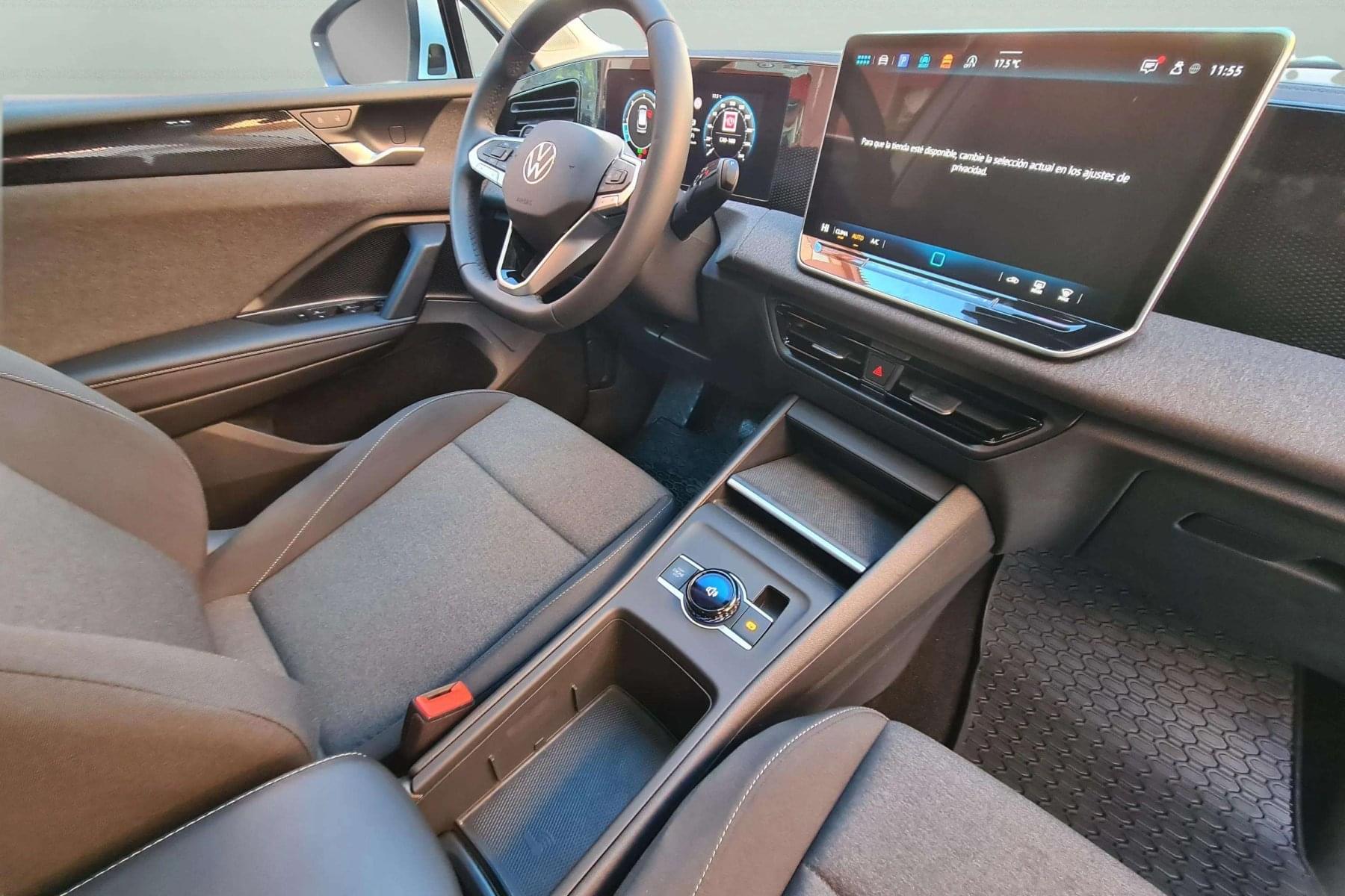 VOLKSWAGEN TIGUAN 2.0 TDI 150cv. DSG LIVE 17