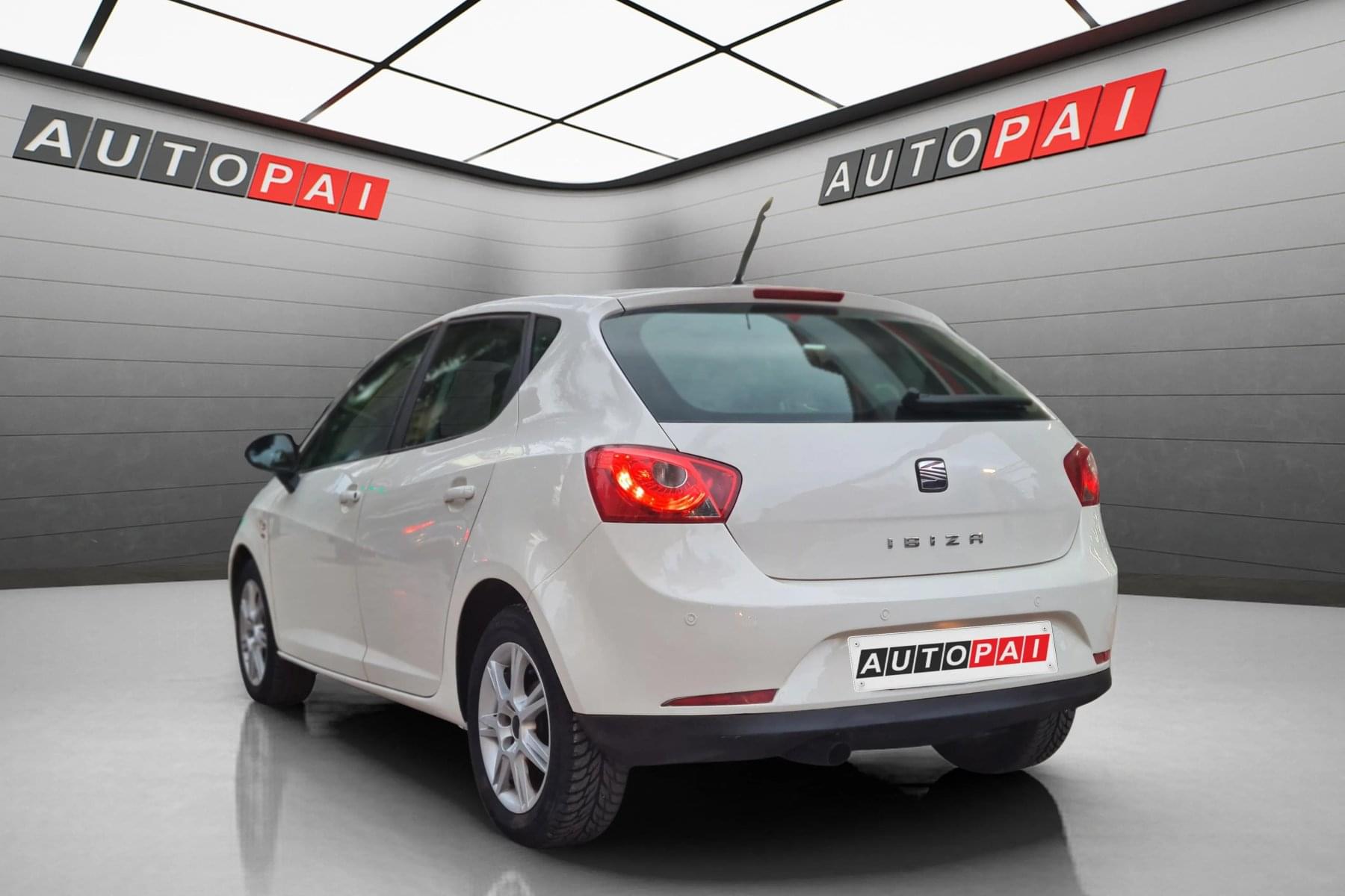 SEAT IBIZA 1.6 TDI 105cv. STYLE 5 