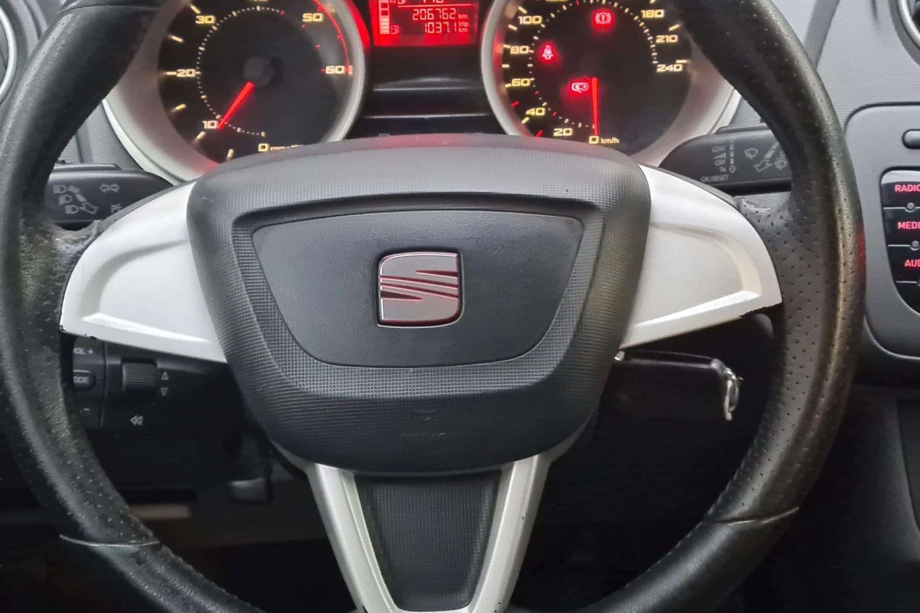 SEAT IBIZA 1.6 TDI 105cv. STYLE 12 