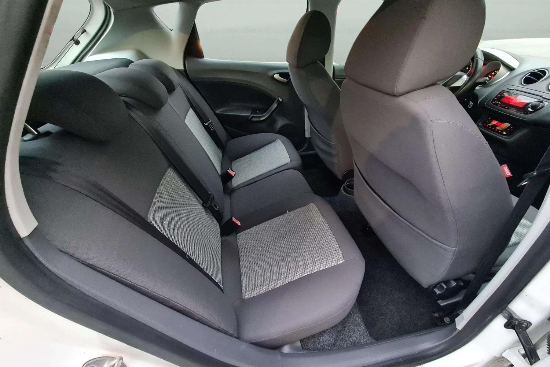 SEAT IBIZA 1.6 TDI 105cv. STYLE 15 