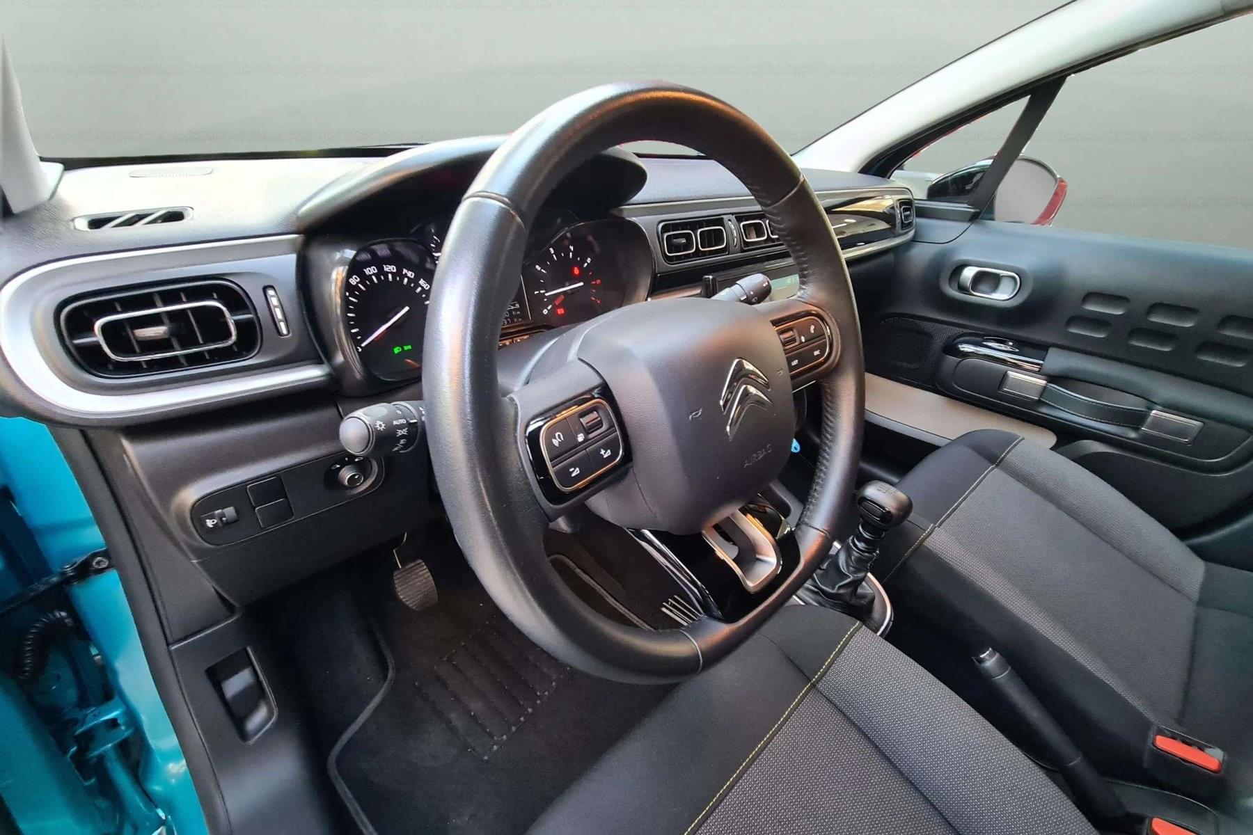 CITROEN C3 1.2i 110cv. SHINE 7