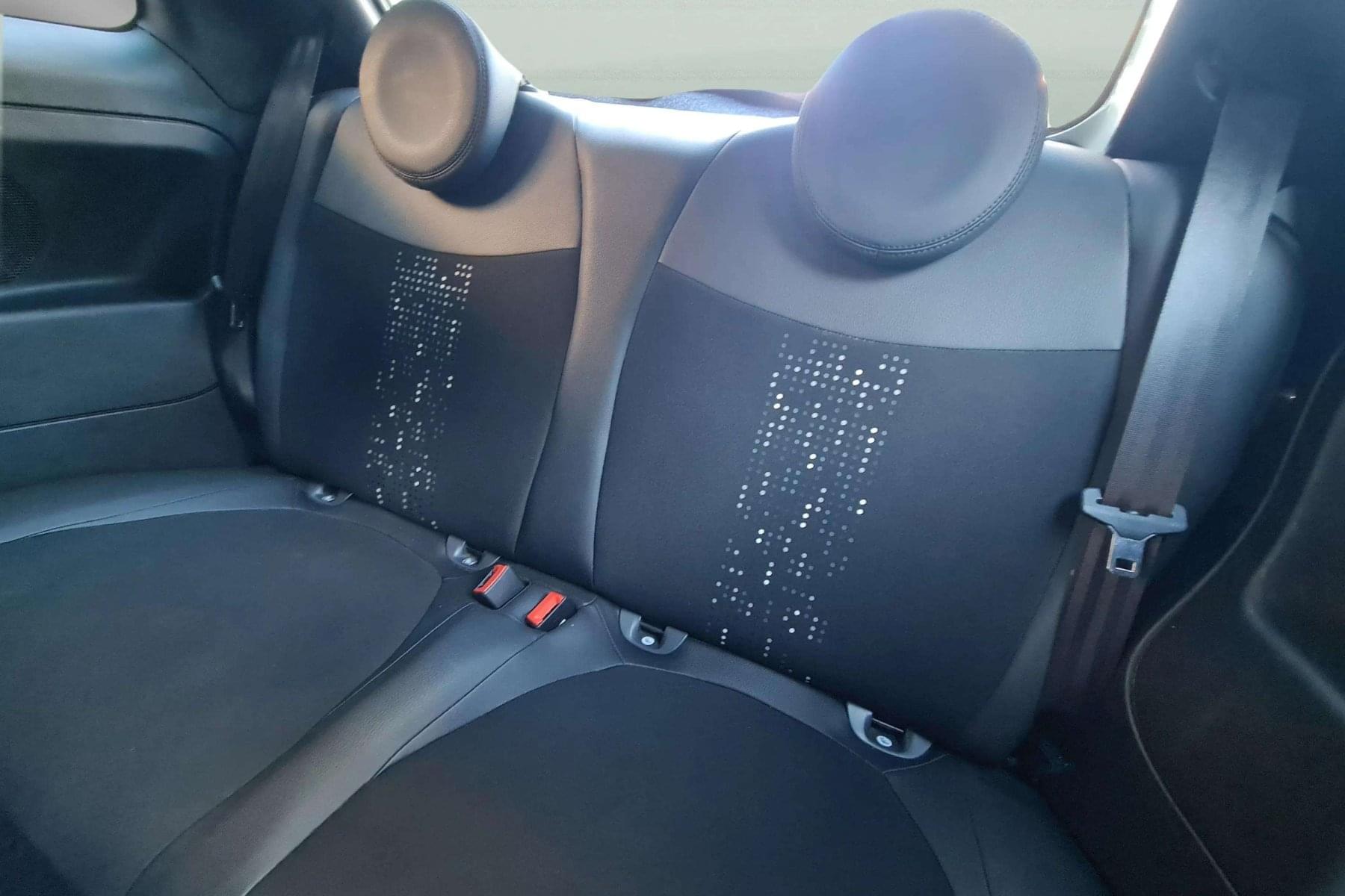 FIAT 500 500 1.0 HYBRID 70cv. CONNECT SPORT 13