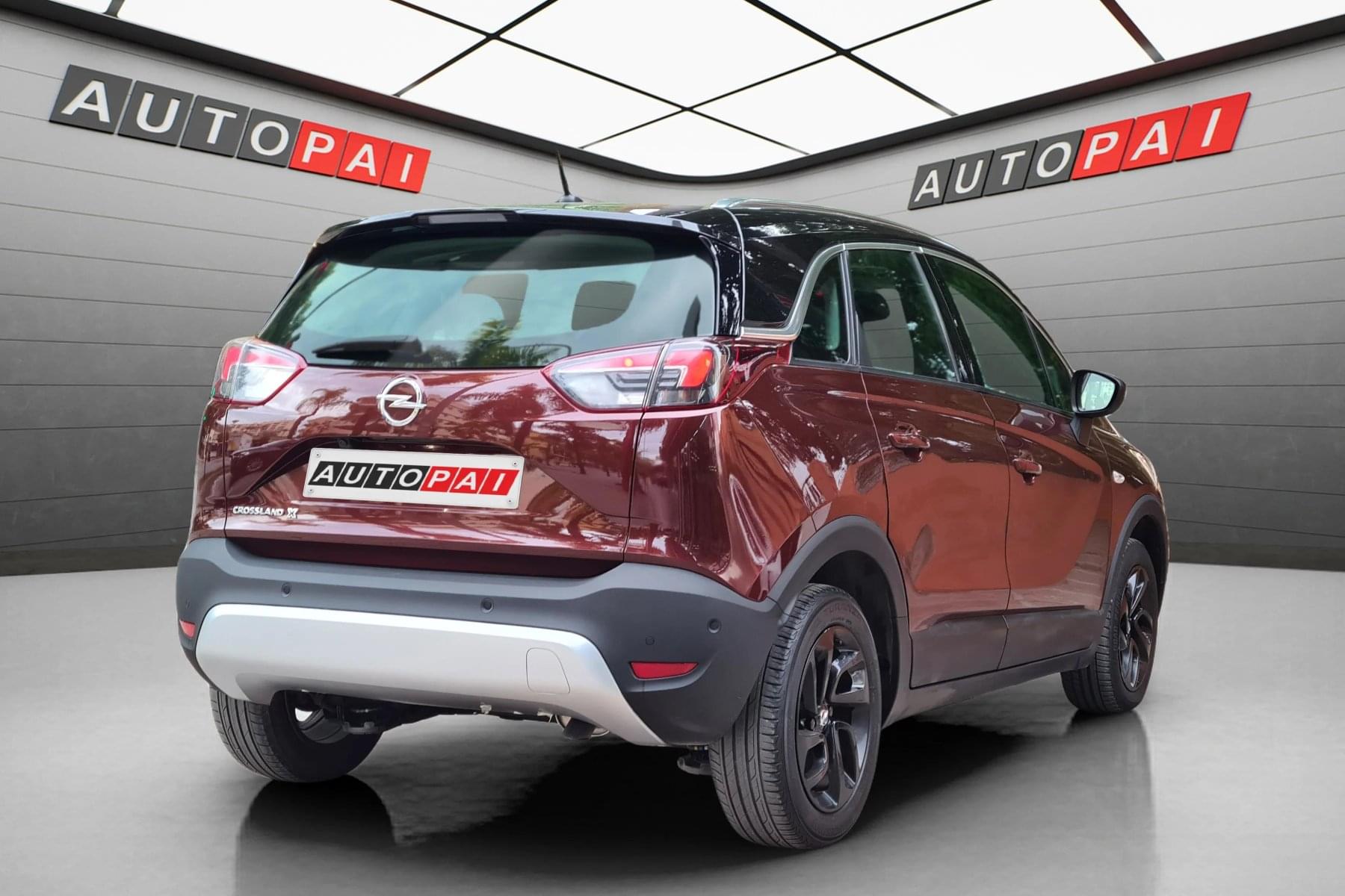 OPEL CROSSLAND X 1.2i Turbo 130cv. 4 