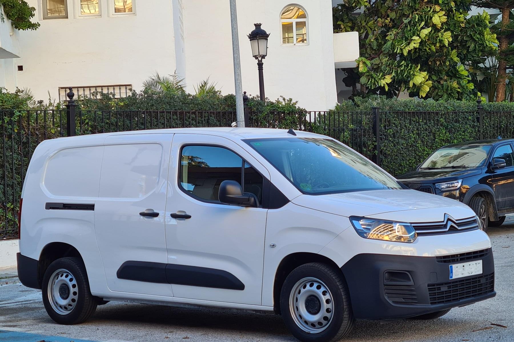 CITROEN BERLINGO VAN XL 1.5 BlueHDI 100cv. 6vel. CONTROL 5 
