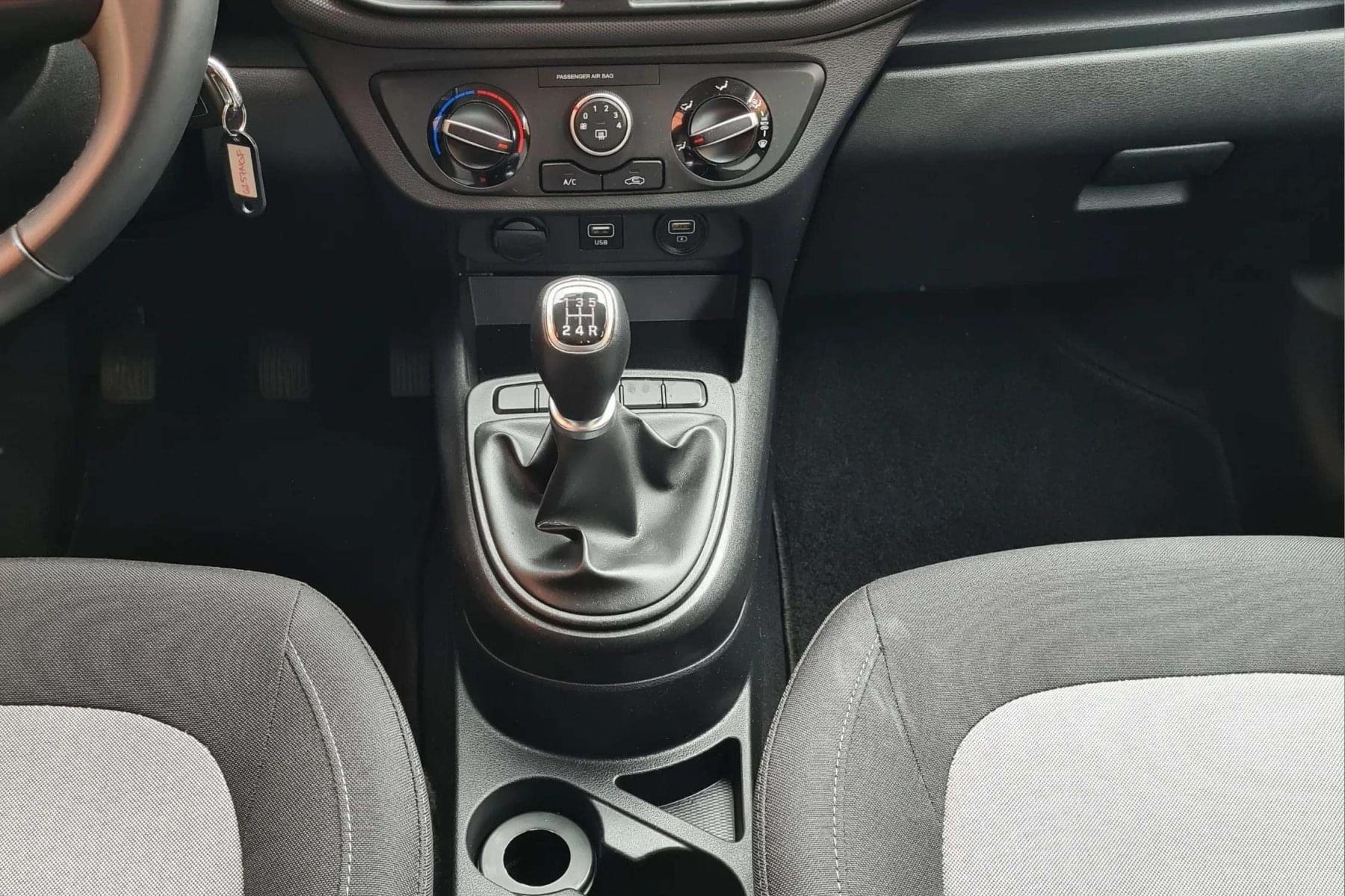 HYUNDAI I10 1.0 TGDI 68cv. KLASS 15