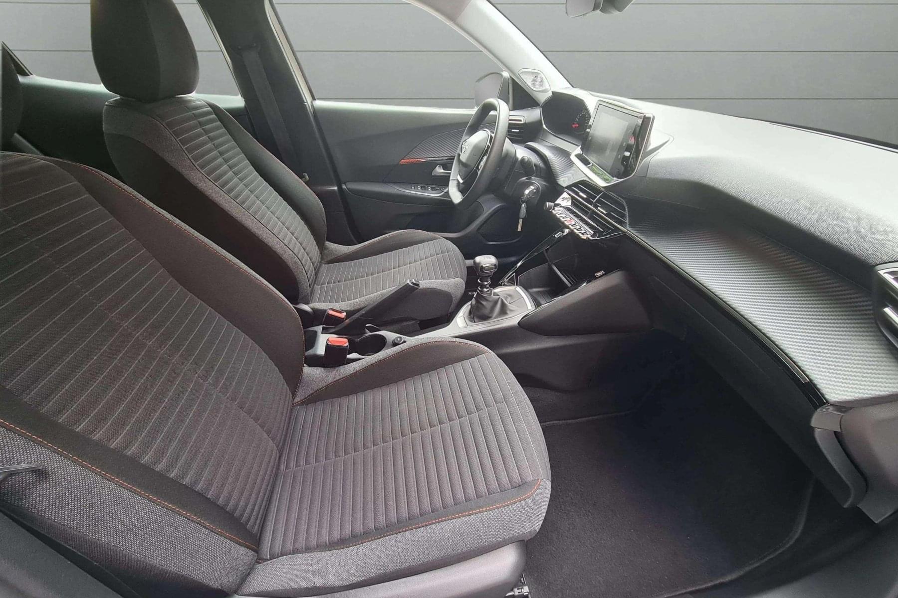 PEUGEOT 2008 1.5 BlueHDI 110cv. ACTIVE 10 