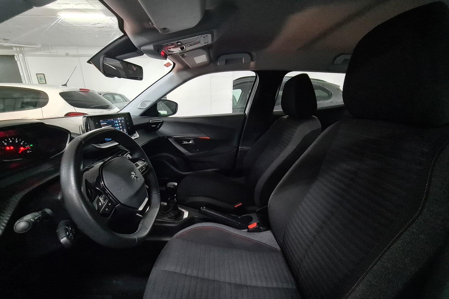 PEUGEOT 2008 1.5 BlueHDI 110cv. ACTIVE 11 