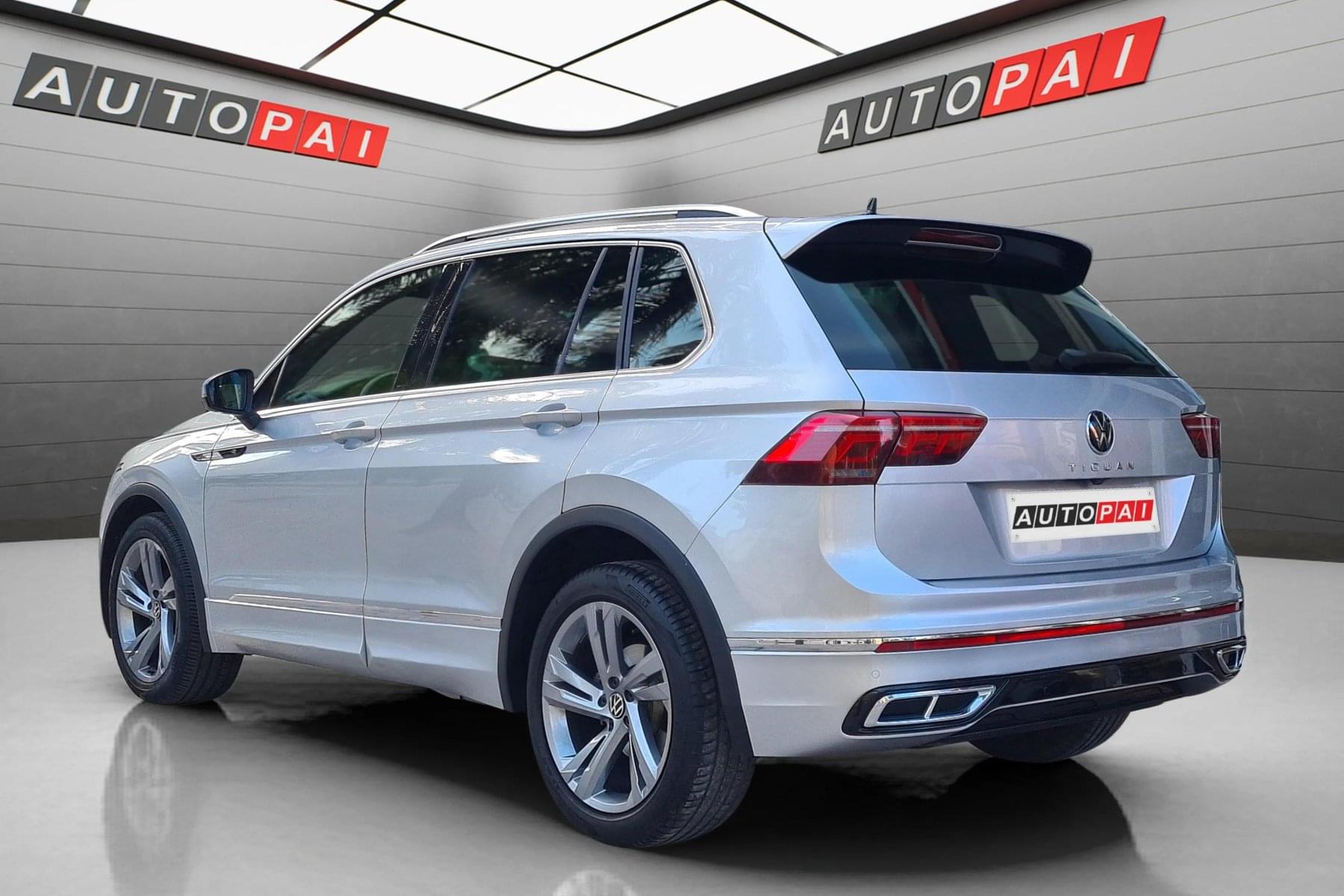 VOLKSWAGEN TIGUAN 2.0 TDI 150cv. DSG R-Line 4 