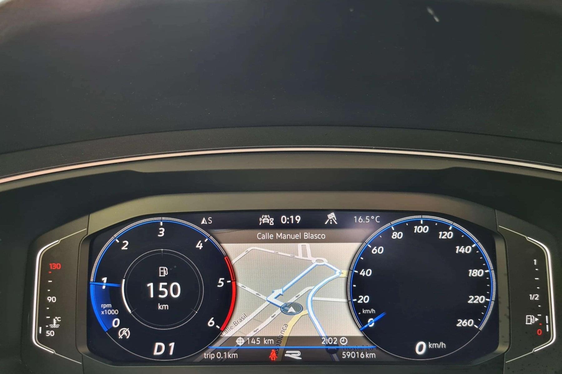 VOLKSWAGEN TIGUAN 2.0 TDI 150cv. DSG R-Line 33 