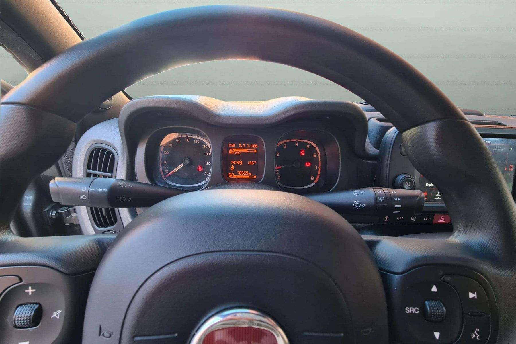 FIAT PANDA 1.0 HYBRID 70cv. SPORT. 12