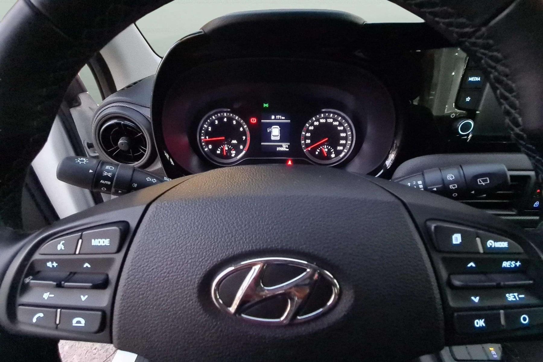 HYUNDAI I10 1.0 TGDI 68cv. KLASS 7