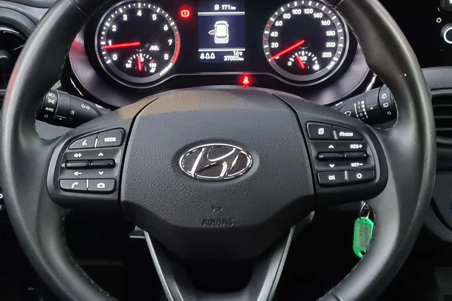 HYUNDAI I10 1.0 TGDI 68cv. KLASS 11