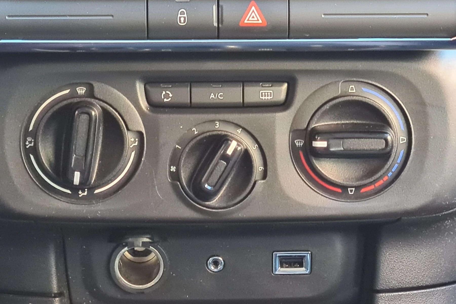 CITROEN C3 1.6 BlueHDI 75cv. LIVE 17 