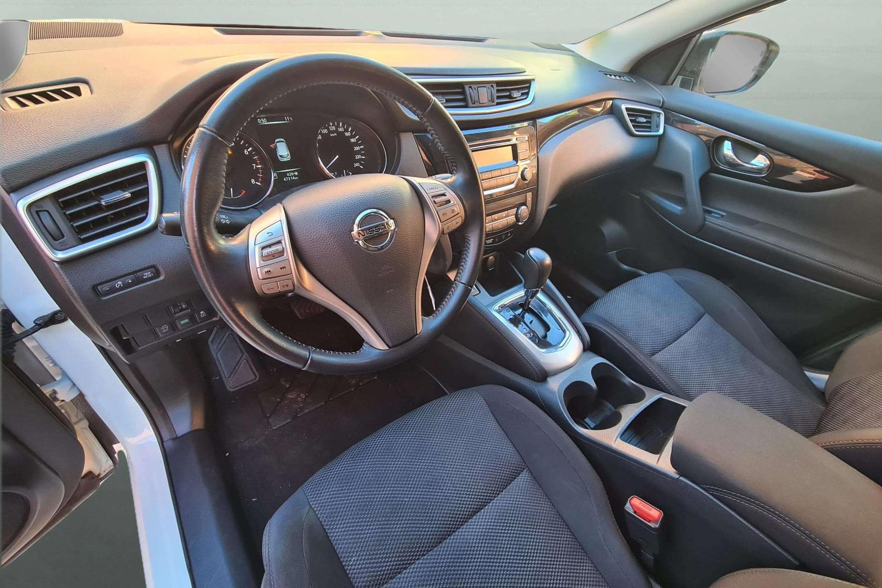 NISSAN QASHQAI 1.2 XTRONIC AUTO 13 