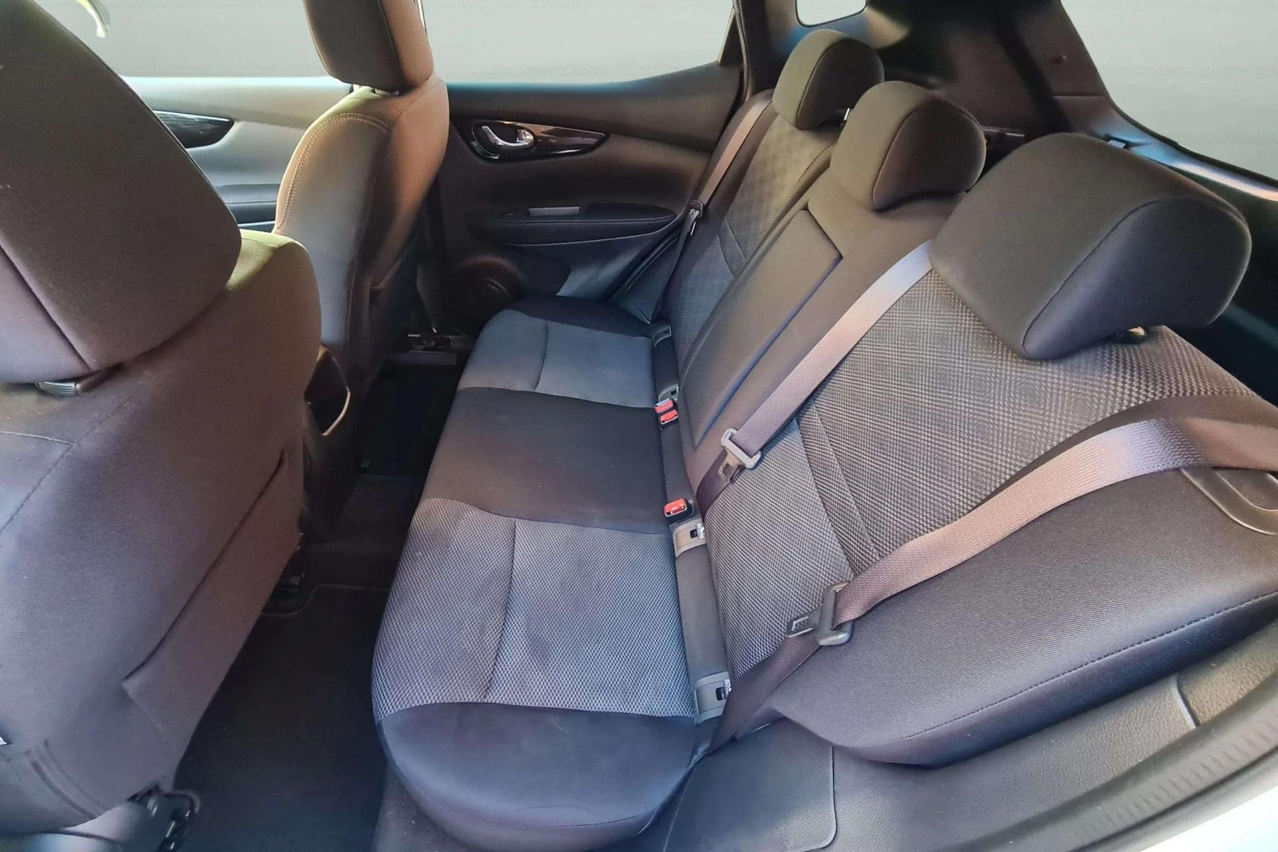 NISSAN QASHQAI 1.2 XTRONIC AUTO 15 