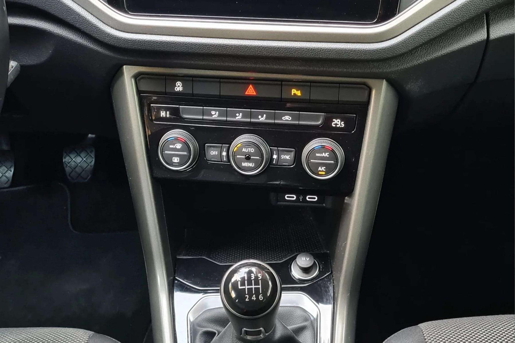 VOLKSWAGEN T-ROC 2.0 TDI 115cv. ADVANCED 24 