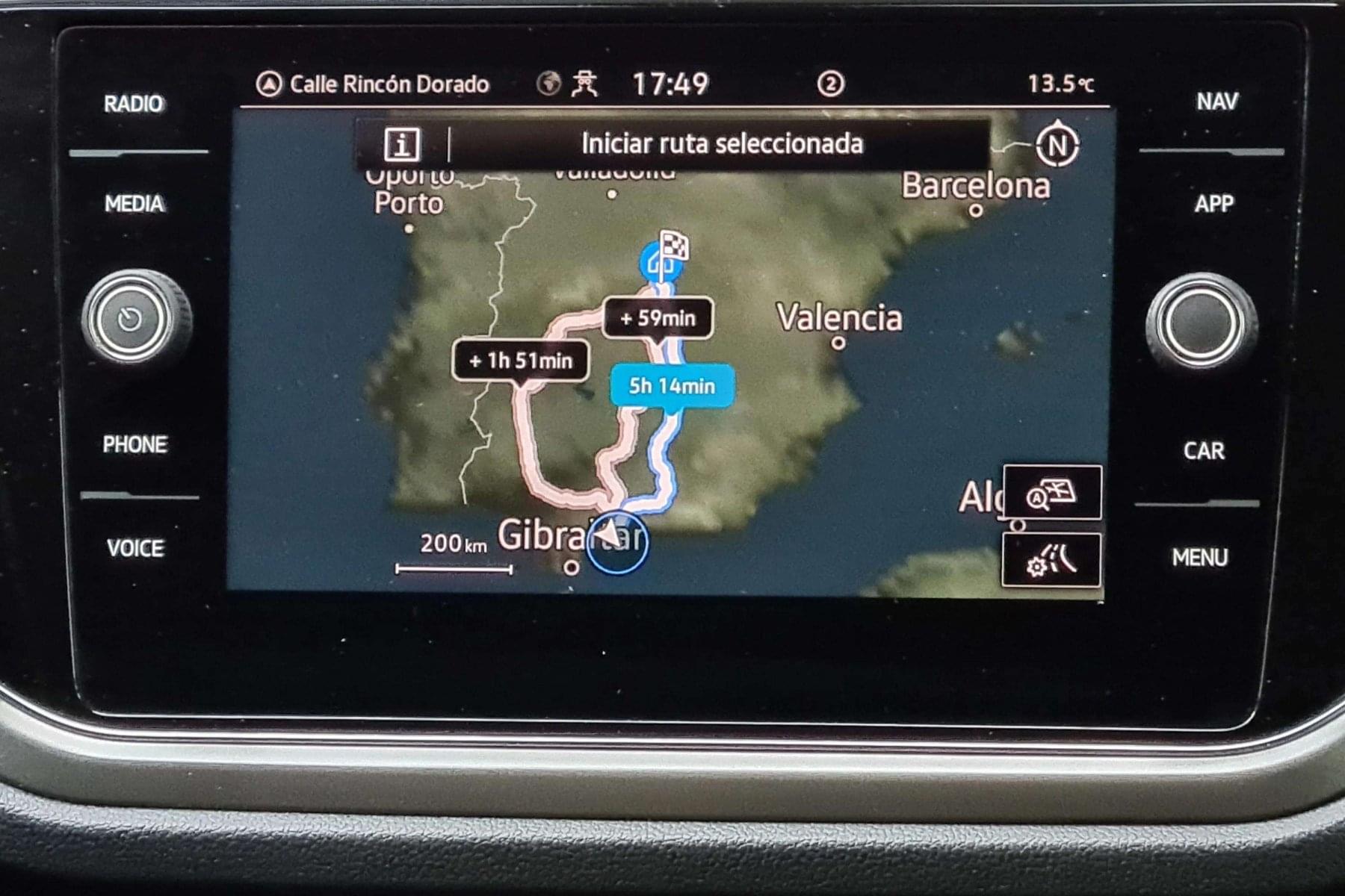 VOLKSWAGEN T-ROC 2.0 TDI 115cv. ADVANCED 27 