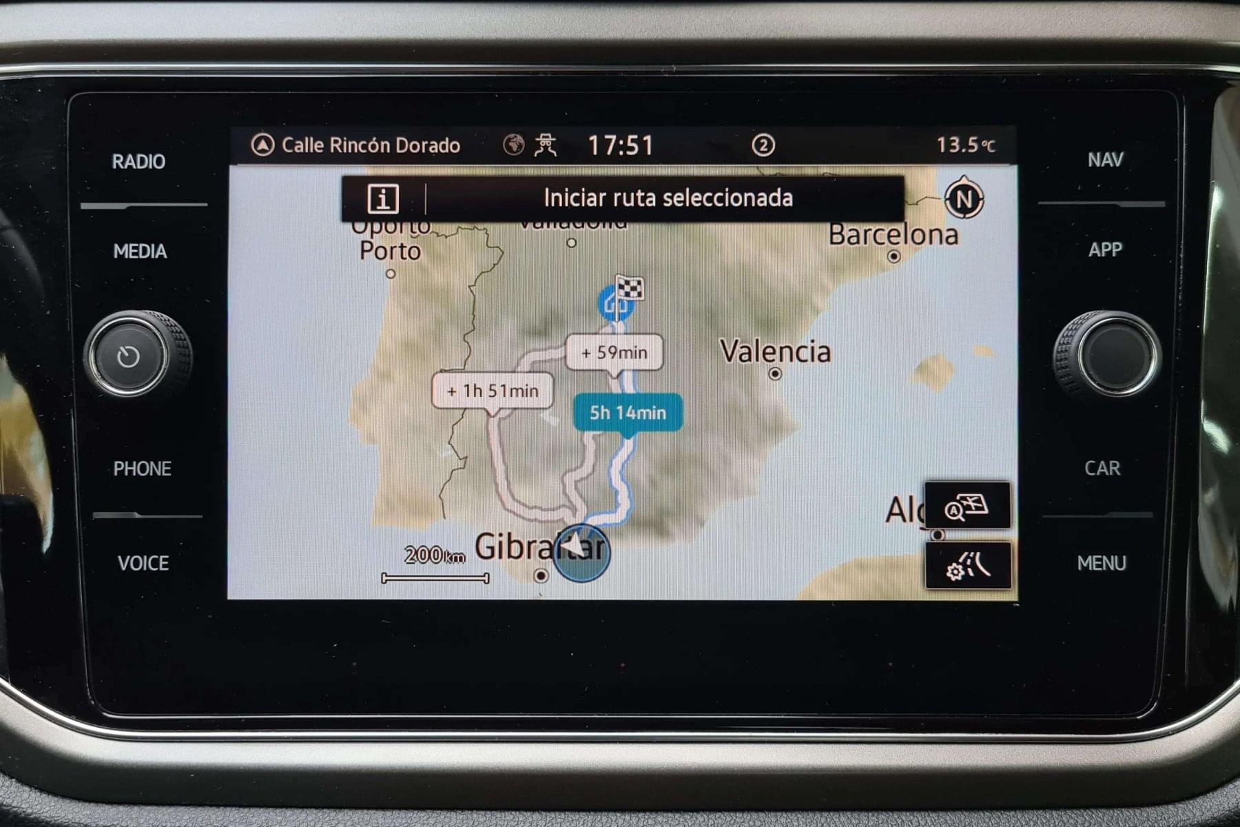 VOLKSWAGEN T-ROC 2.0 TDI 115cv. ADVANCED 34 