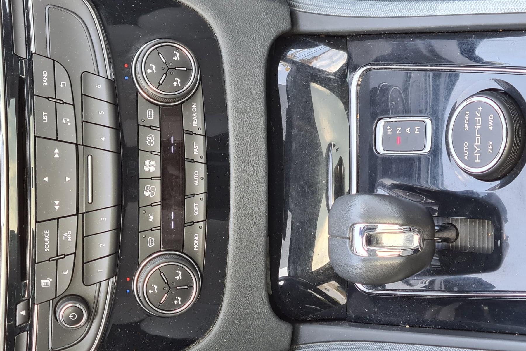 PEUGEOT 508 SW RXH 2.0 HDI HYBRID4 200cv. AUTOMÁTICO 23