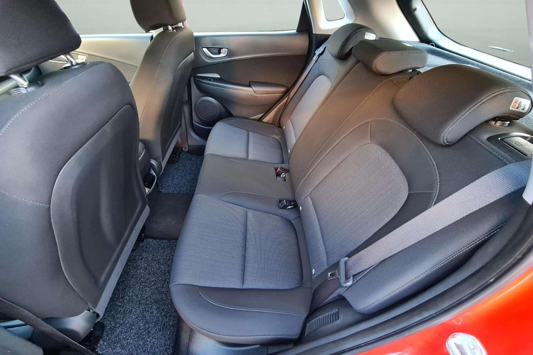 HYUNDAI KONA 1.0 TGDI 120cv. 48V KLASS HÍBRIDO 13