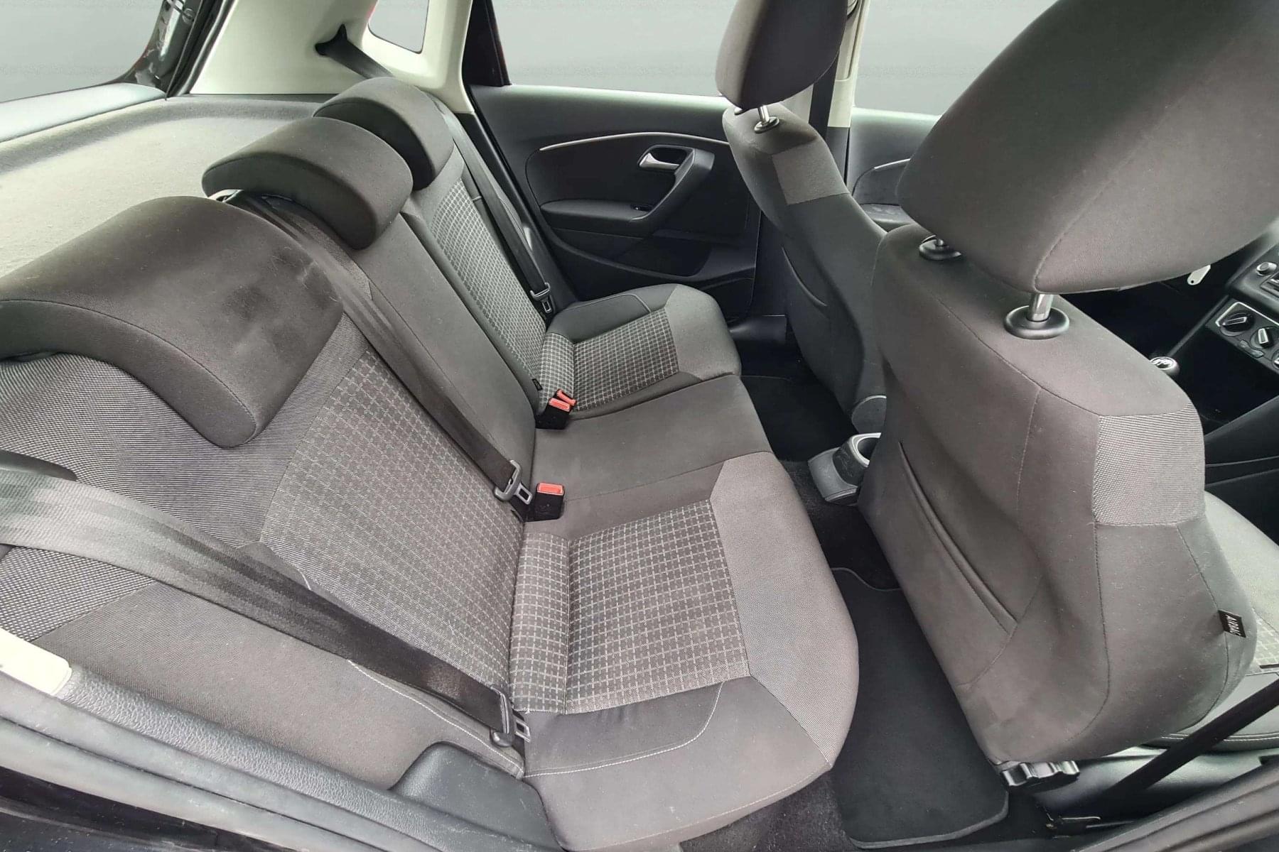 VOLKSWAGEN POLO 1.4 TDI 75cv. 17 