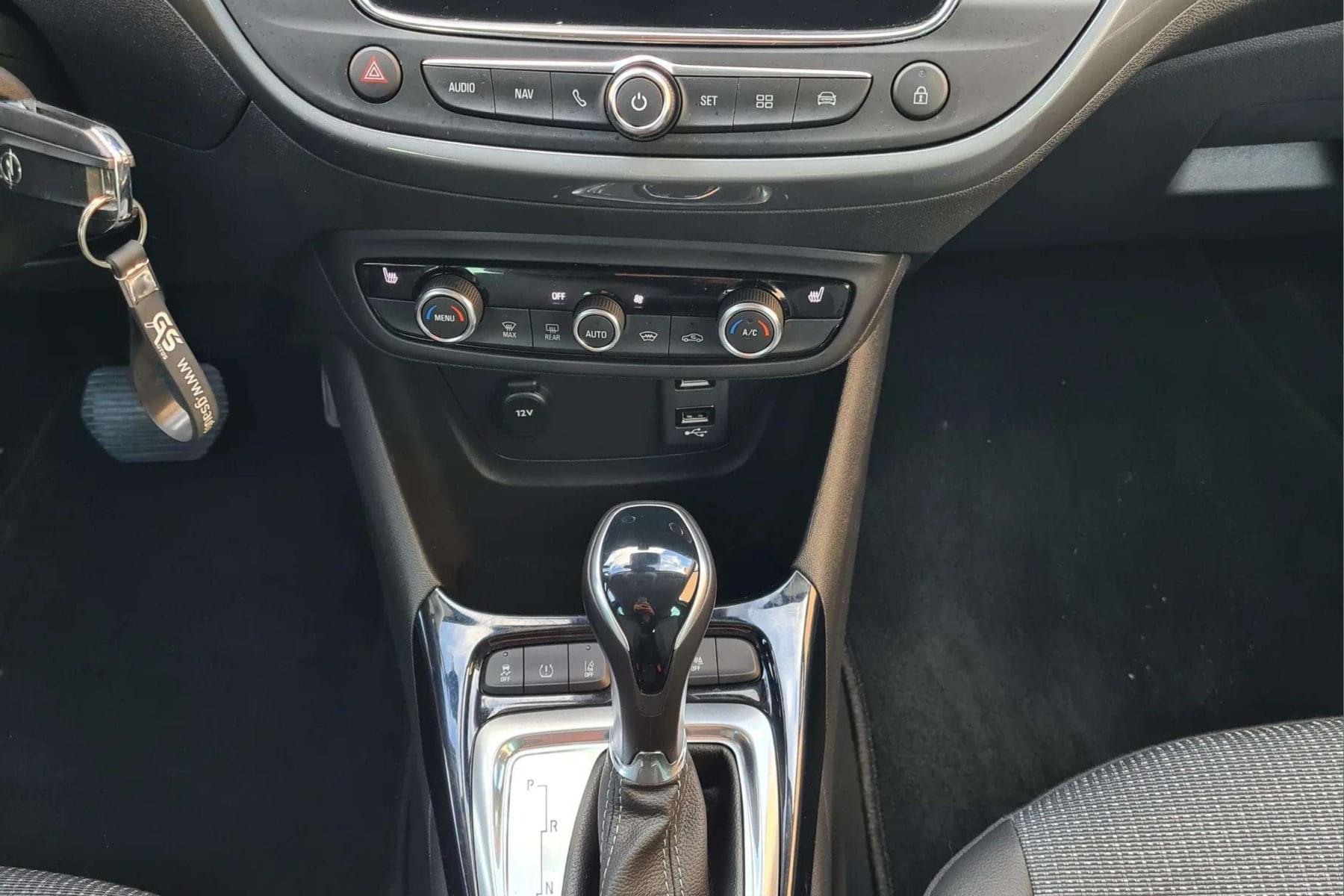 OPEL CROSSLAND 1.2i turbo 130cv. AUTOM. ELEGANCE PACK 21