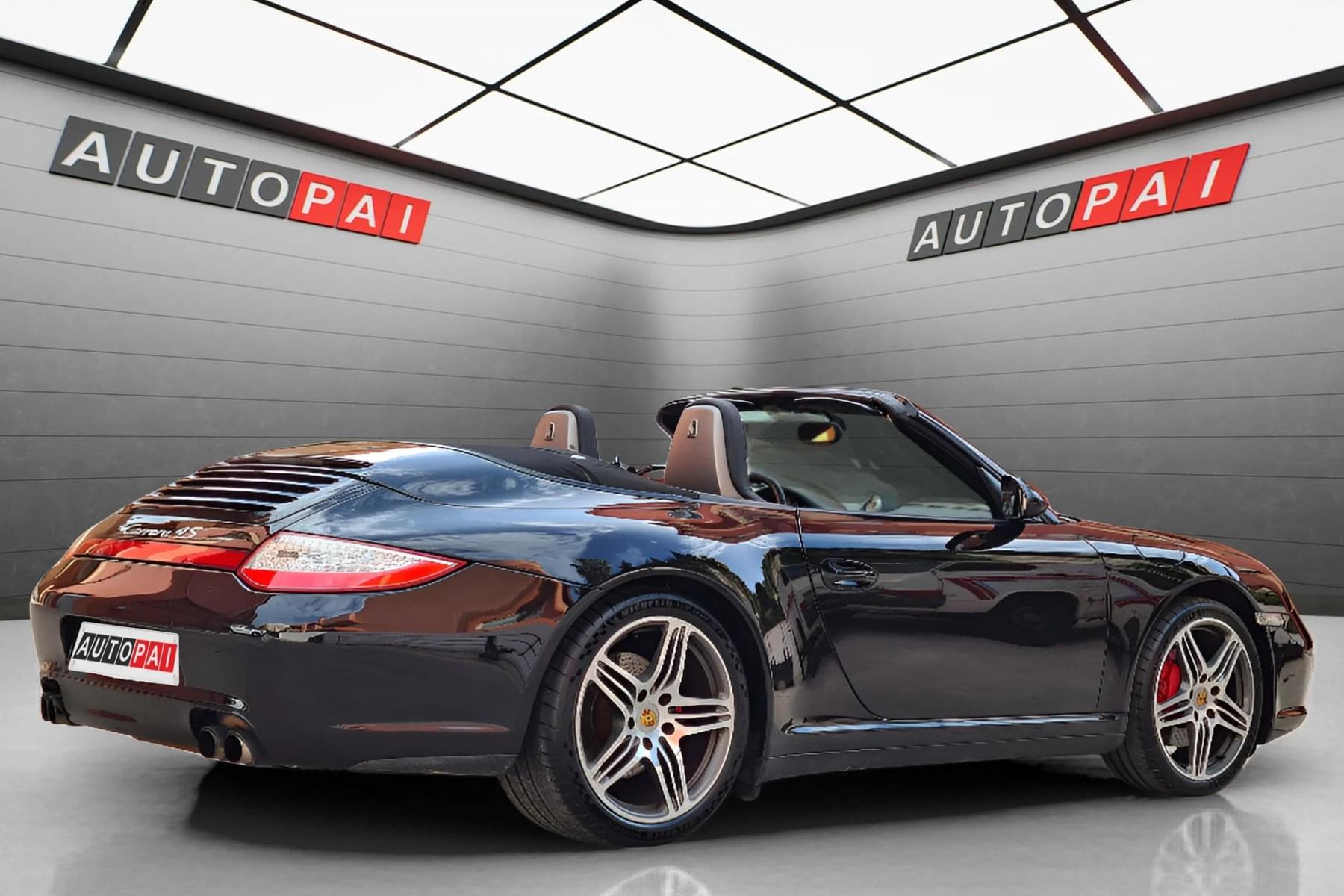 PORSCHE 911 997.2 Carrera 4S Cabrio 385cv. 6 