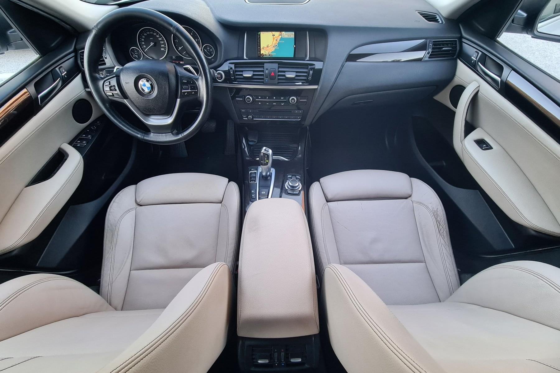 BMW X4 XDrive20dA 13 