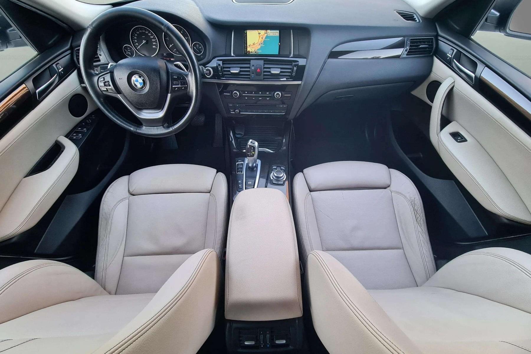 BMW X4 XDrive20dA 28 